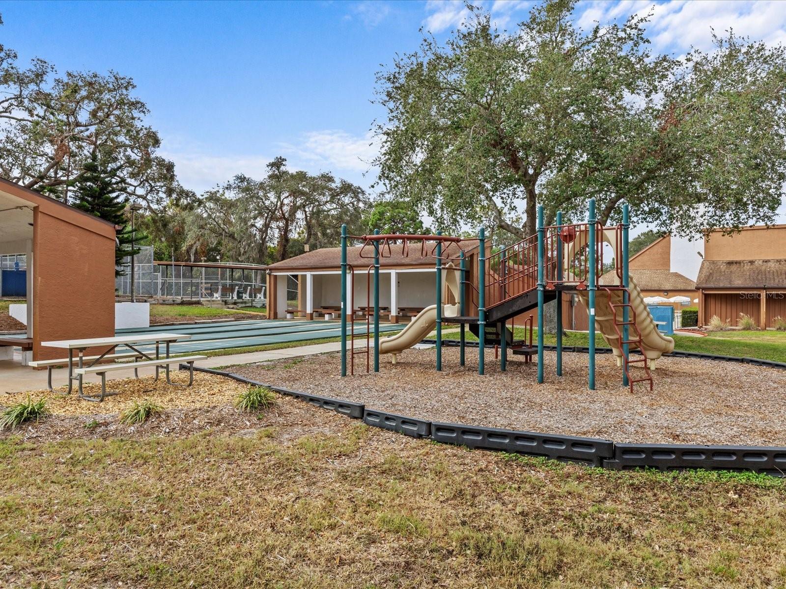 12224 MAGNOLIA GROVE LN