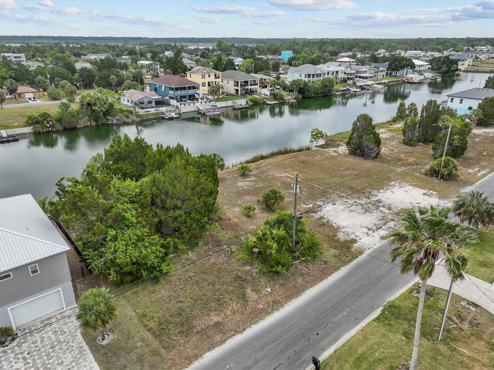 3254 AZALEA DR