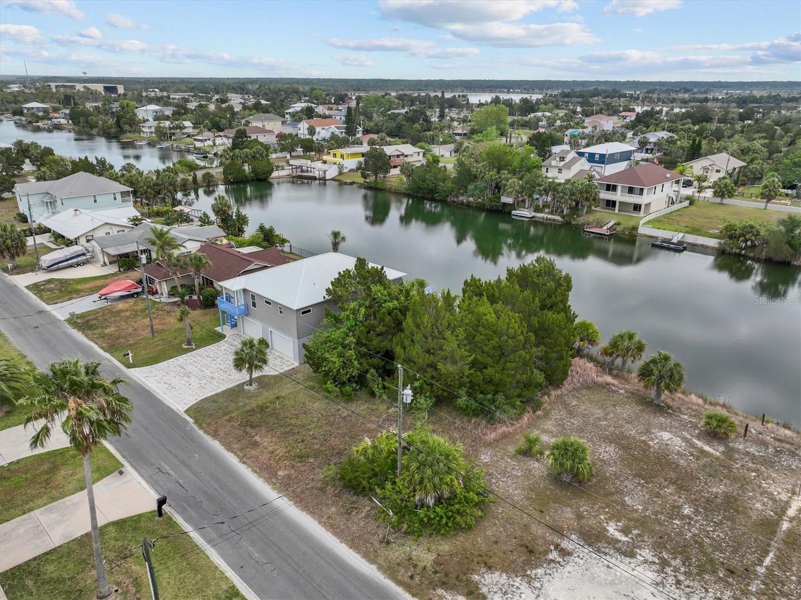 3254 AZALEA DR