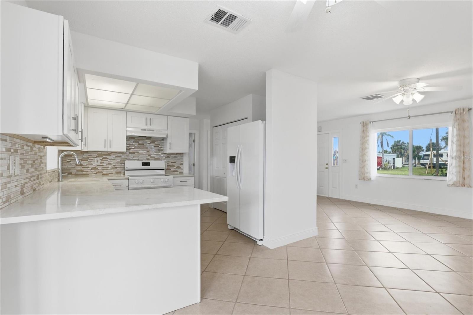 13538 LESLIE DR