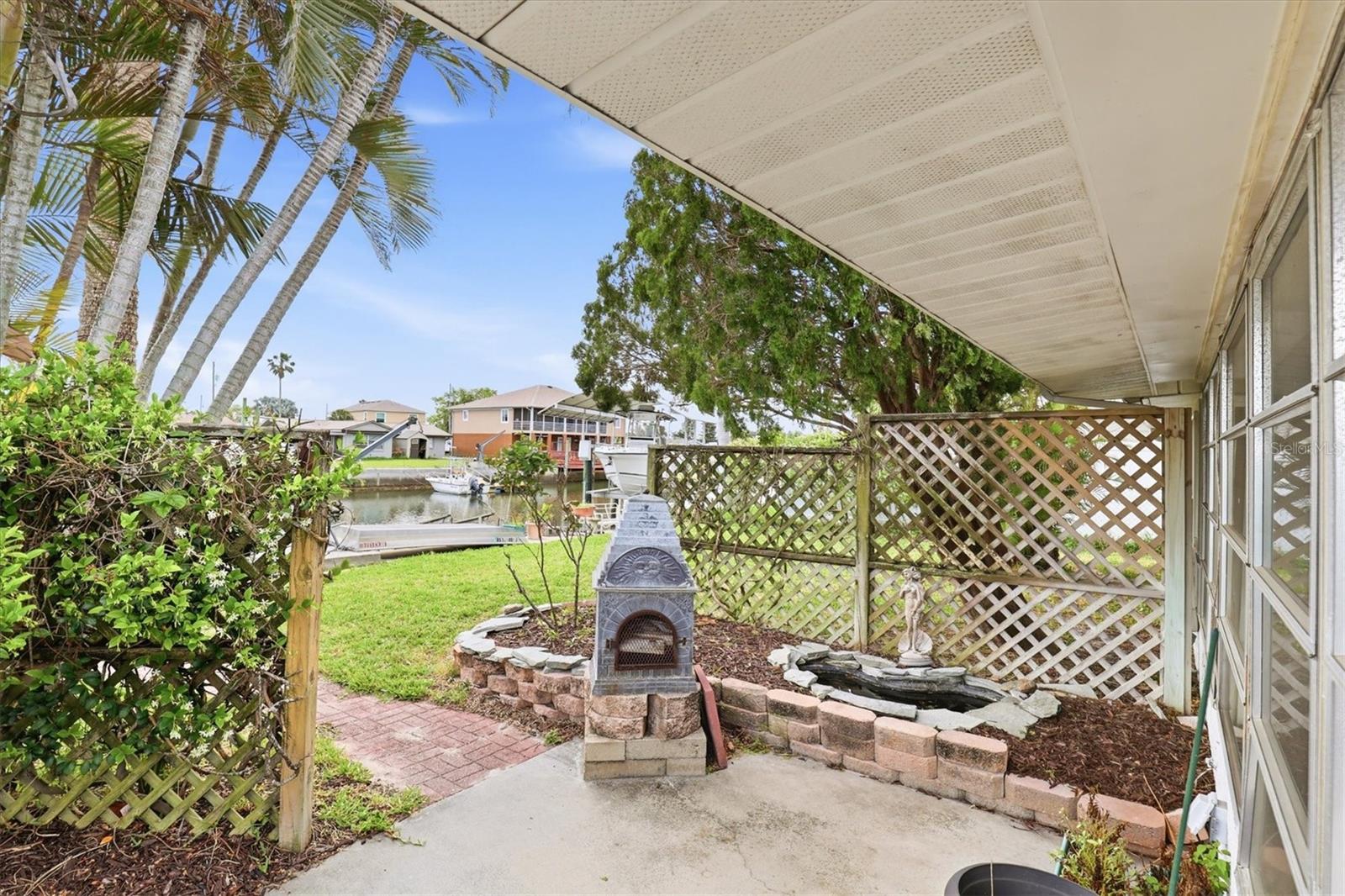 13538 LESLIE DR