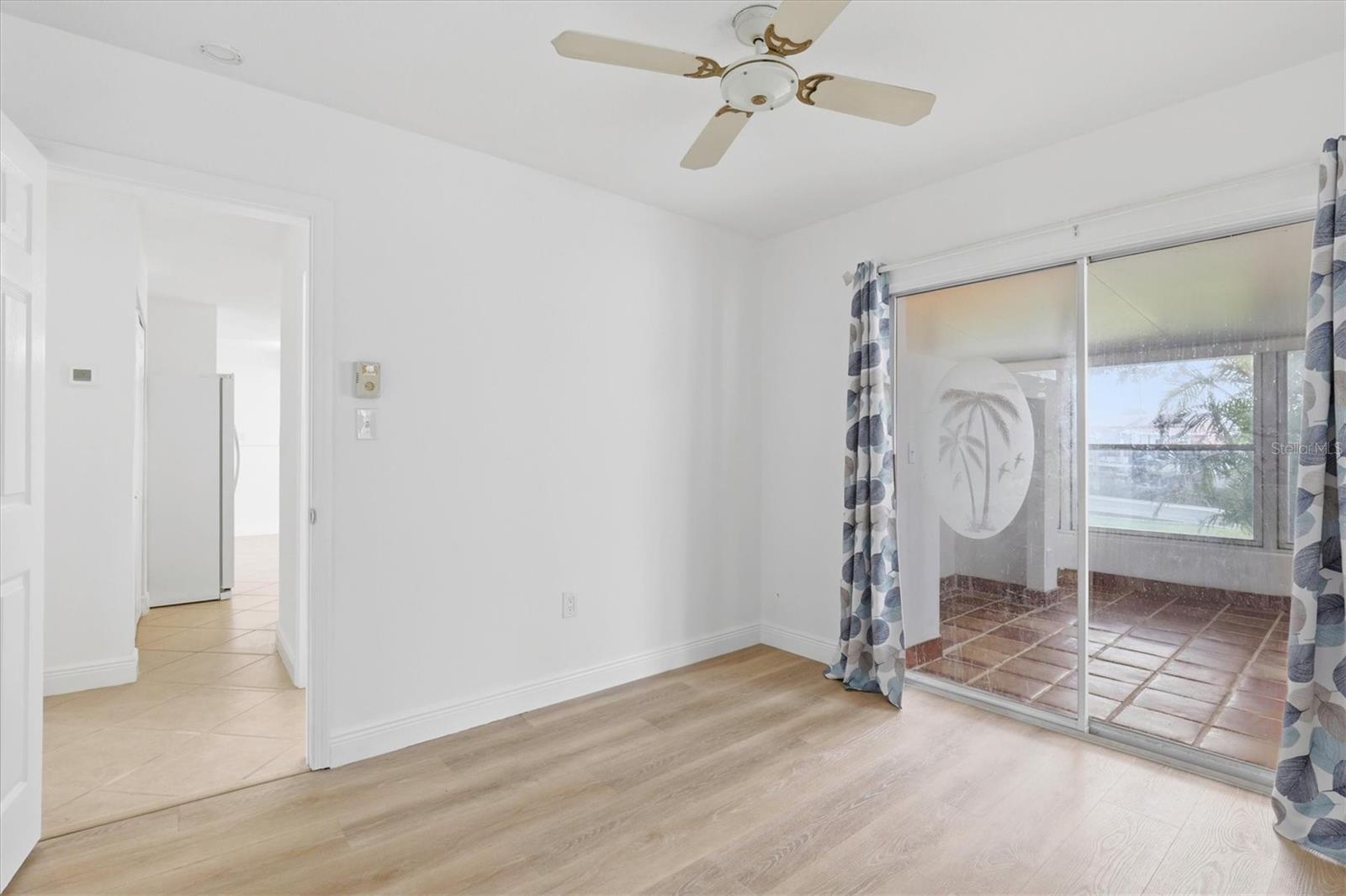 13538 LESLIE DR