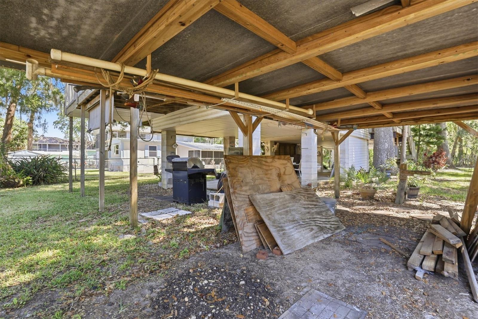 6169 WAVERLY RD