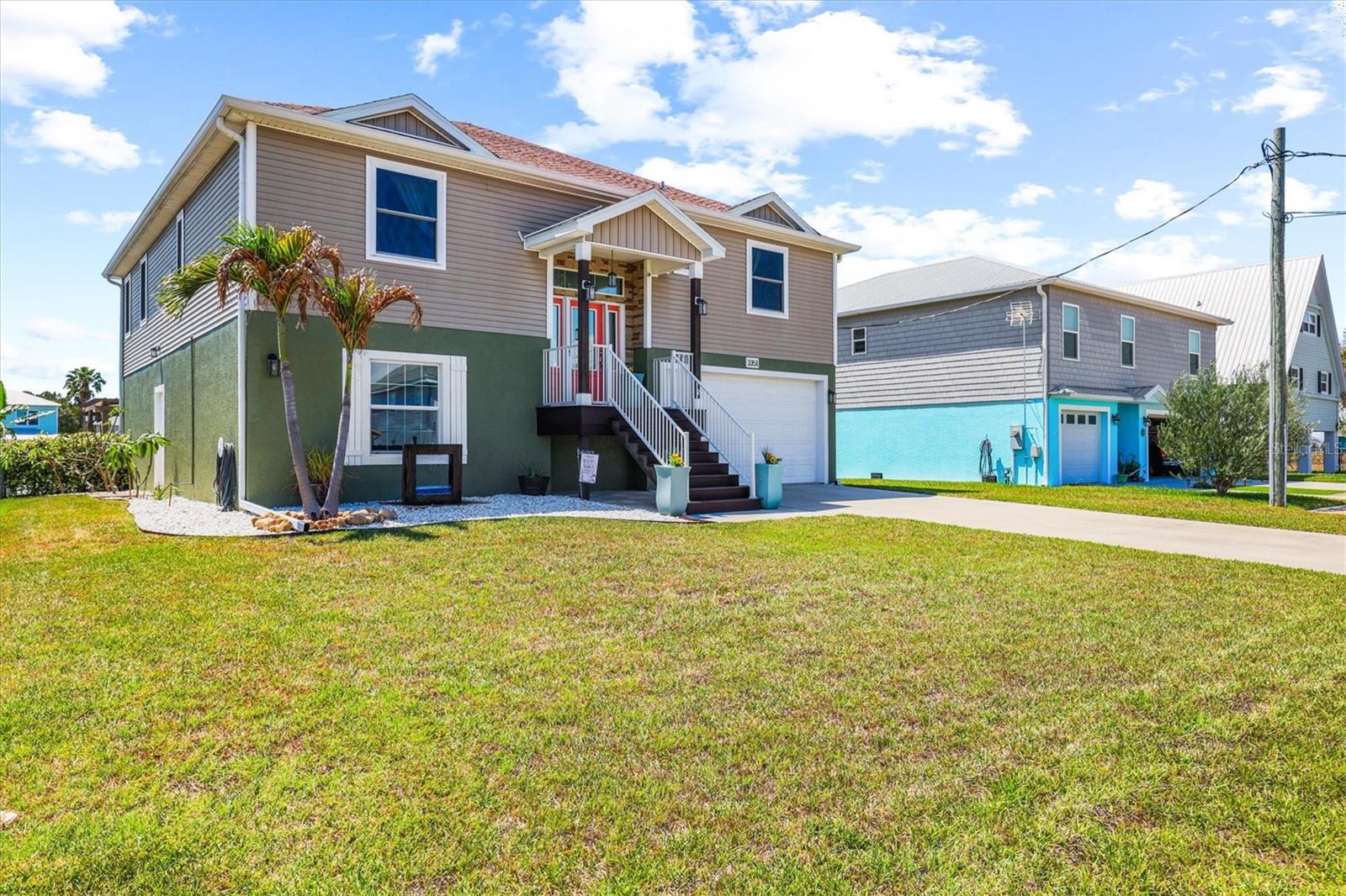 3351 POINSETTIA DR