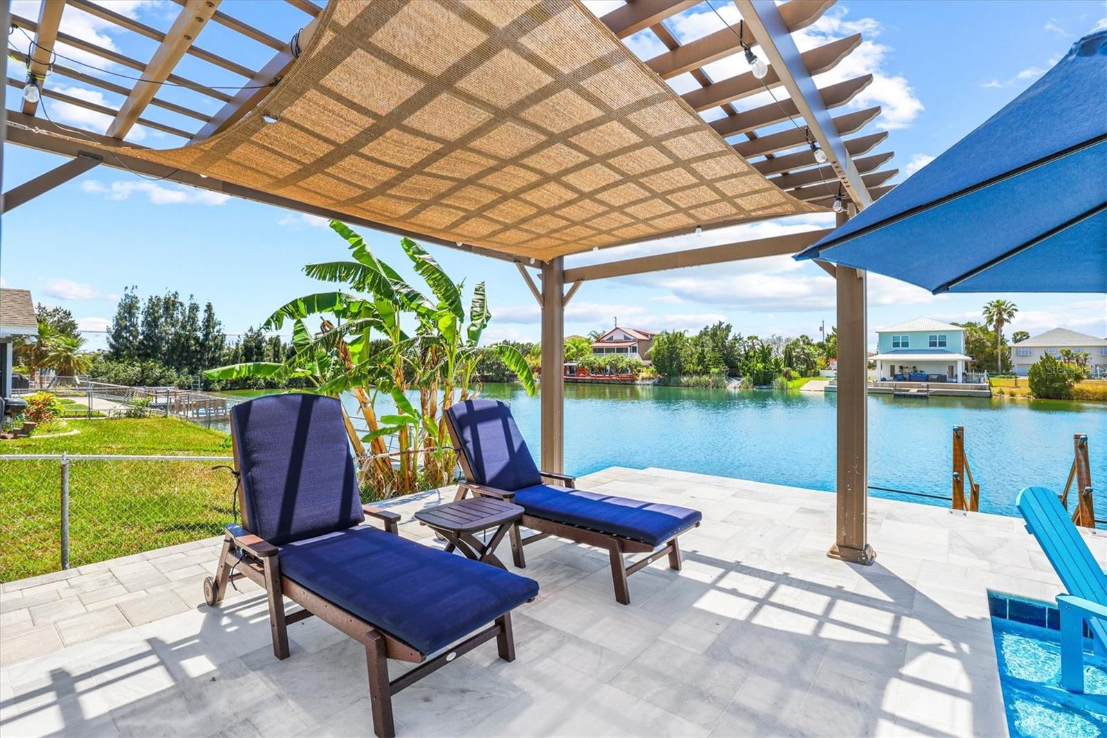 3351 POINSETTIA DR