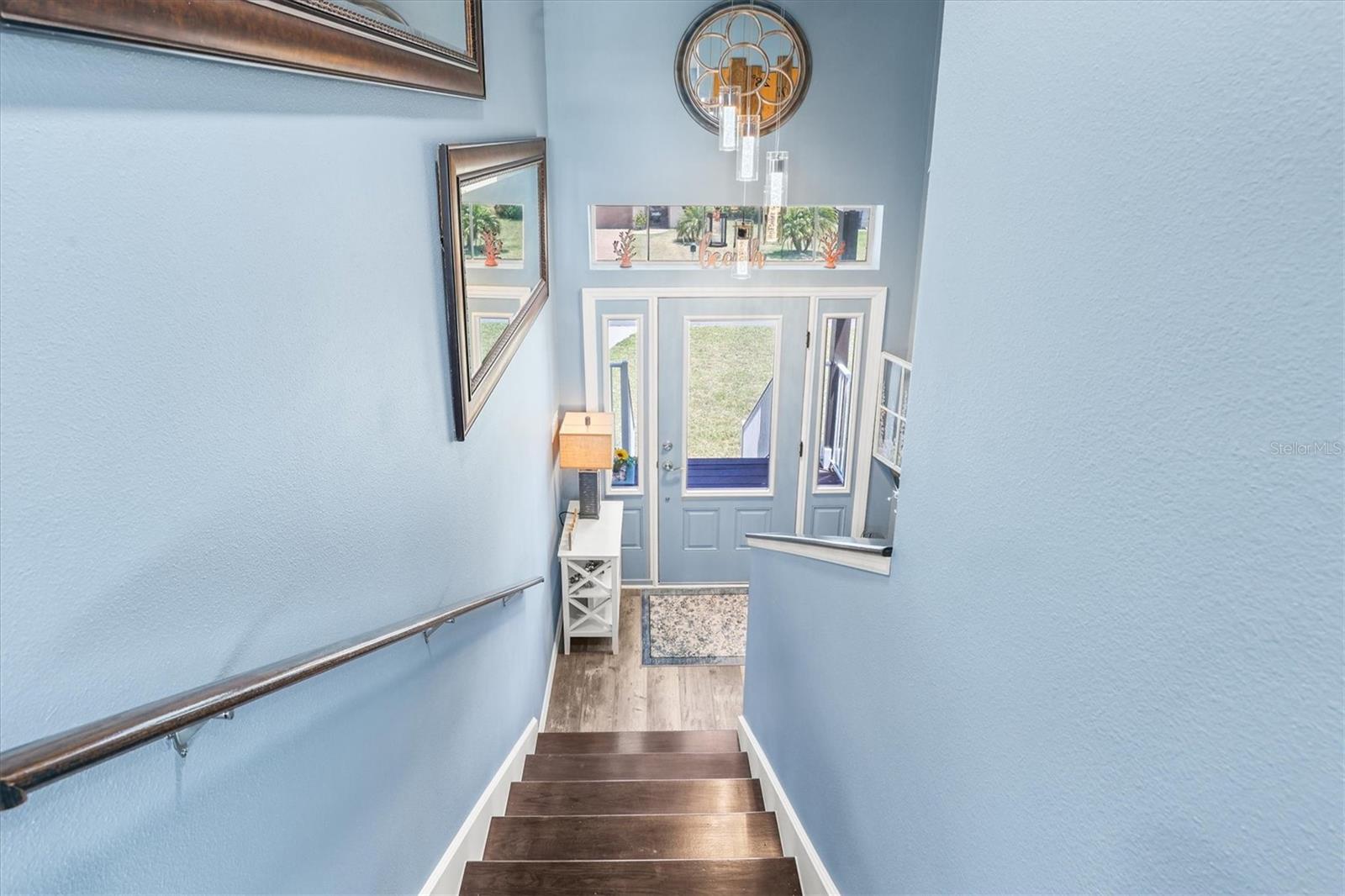 3351 POINSETTIA DR