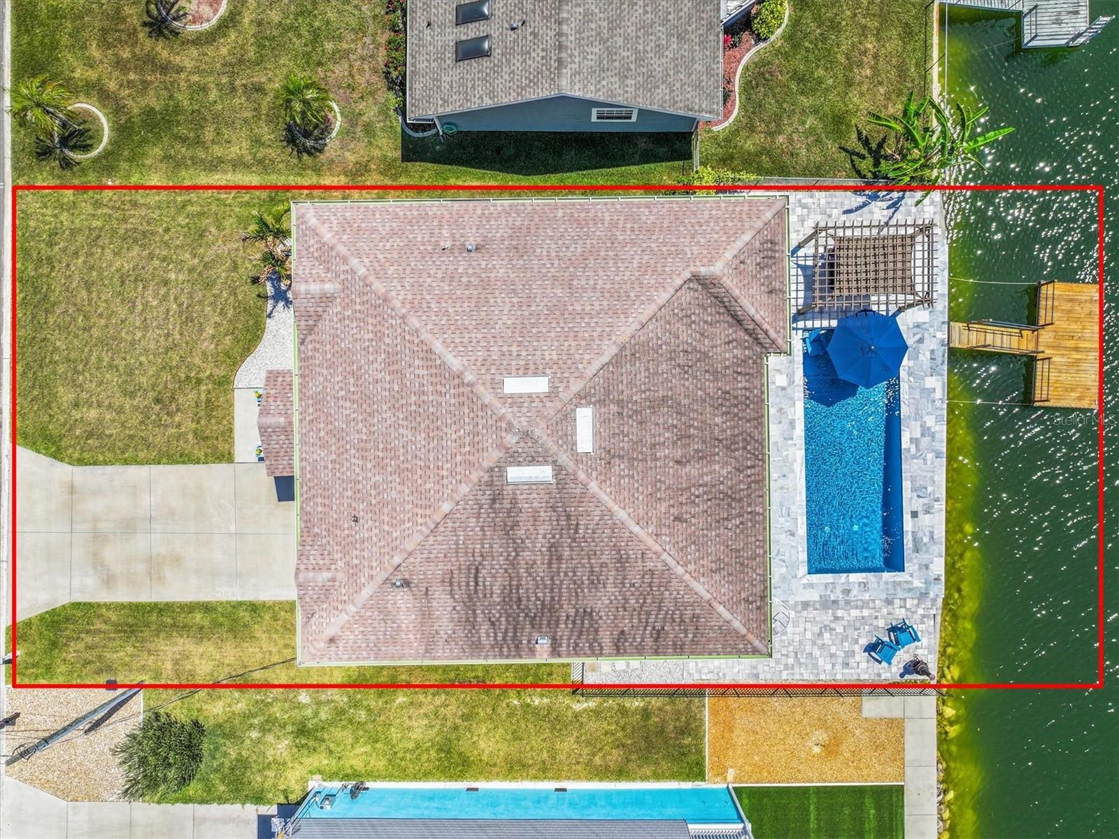 3351 POINSETTIA DR
