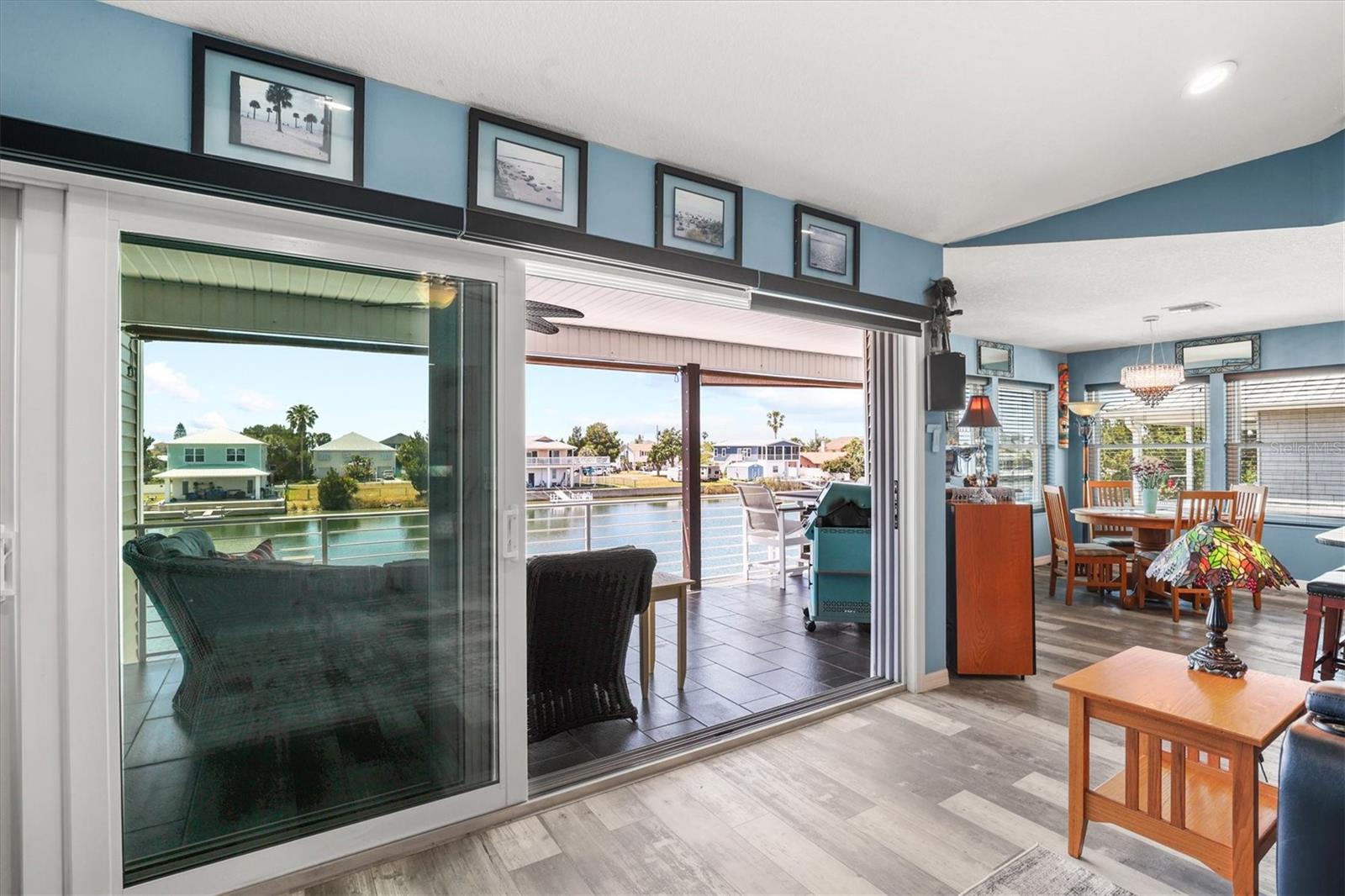 3351 POINSETTIA DR