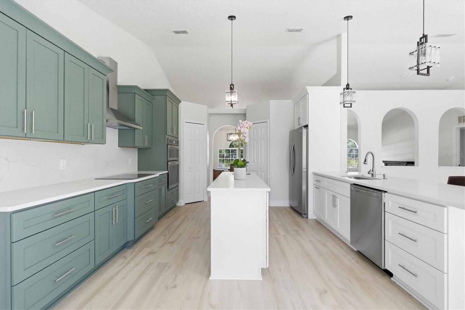 18063 PARROT RD