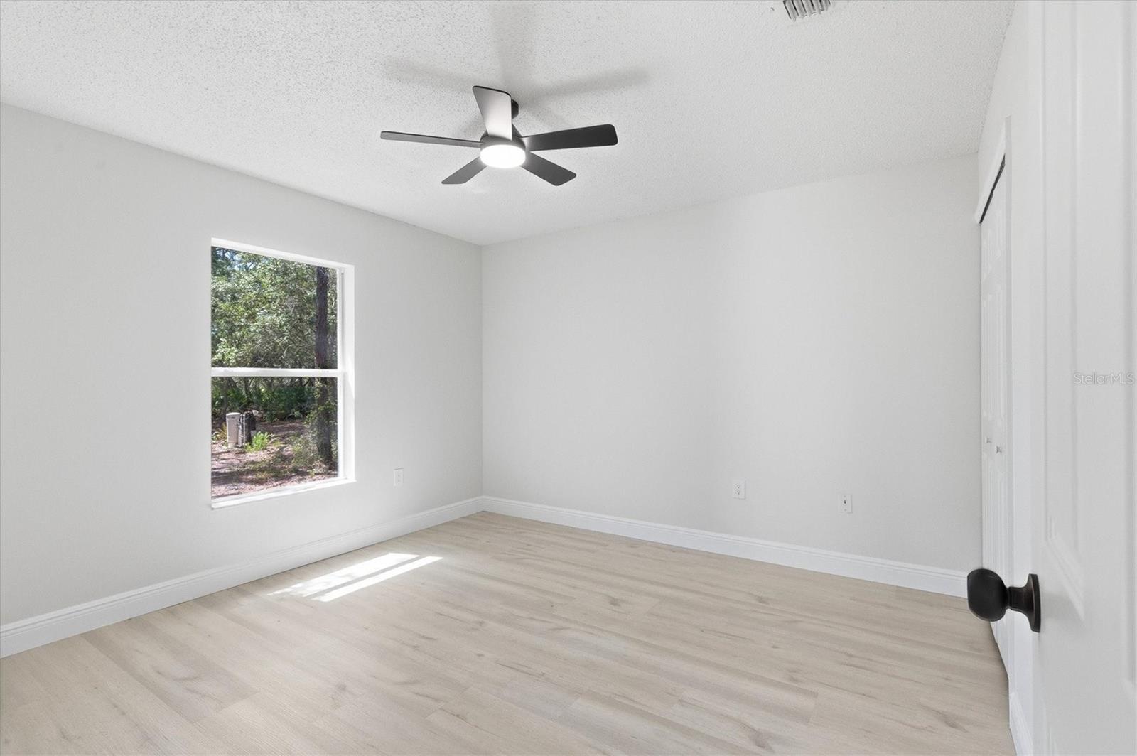 18063 PARROT RD