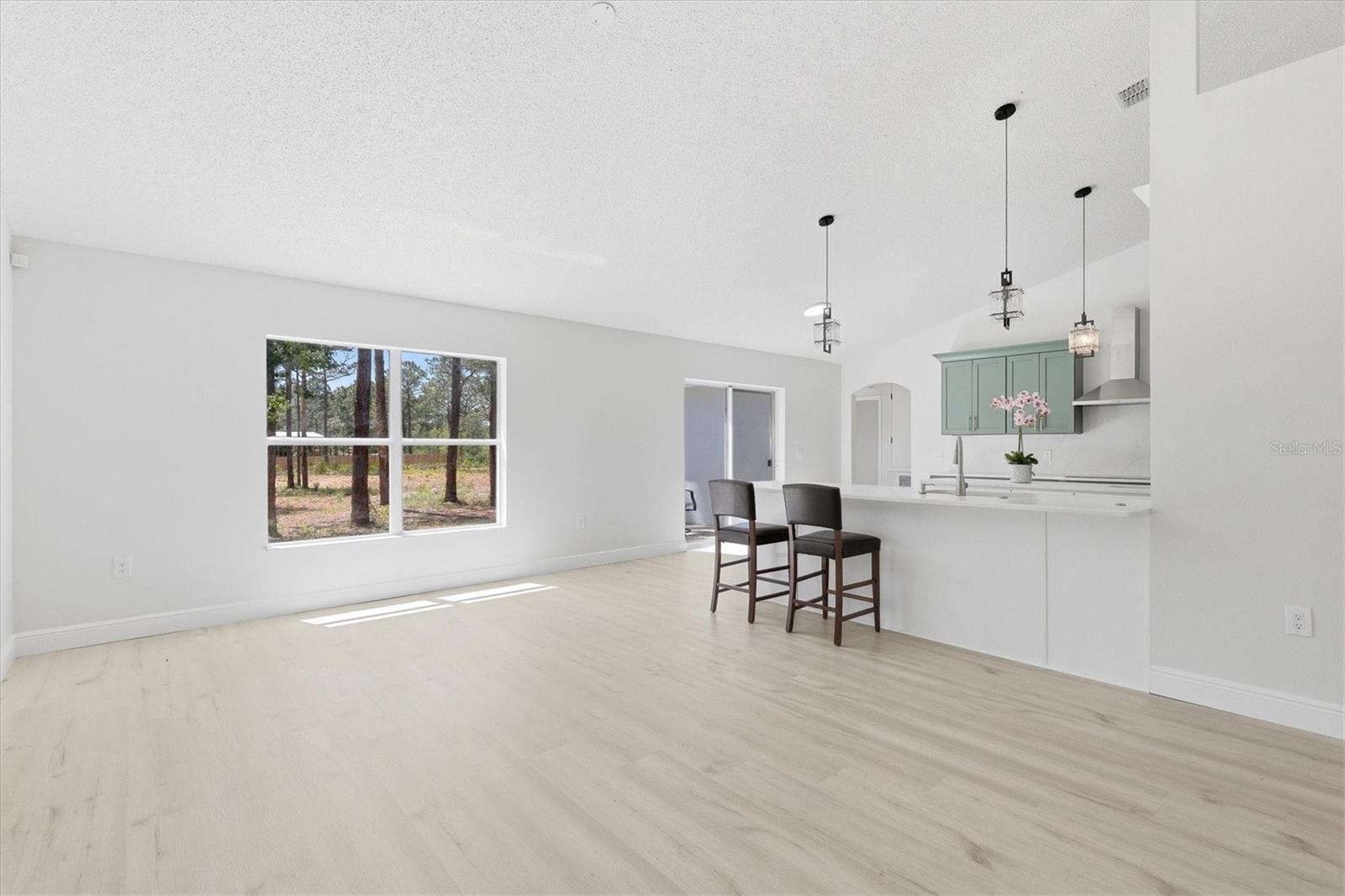 18063 PARROT RD