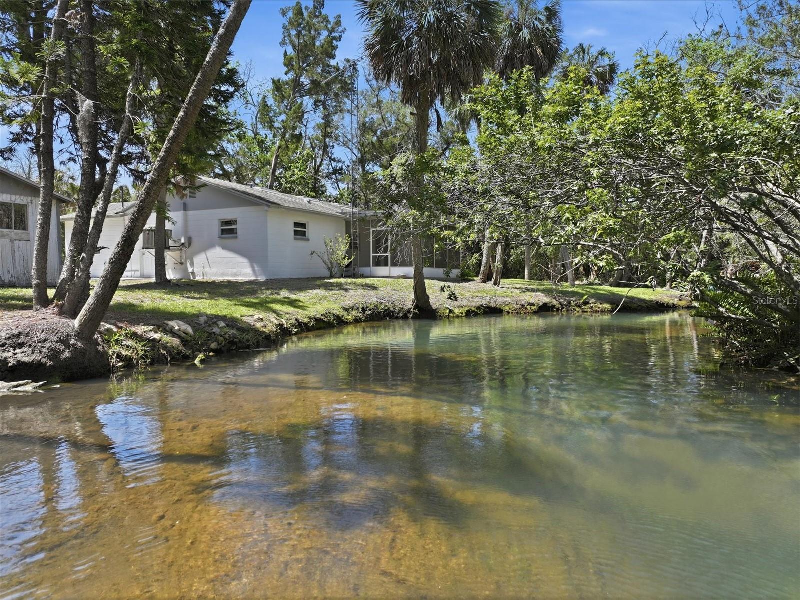 6244 COLONY CIR