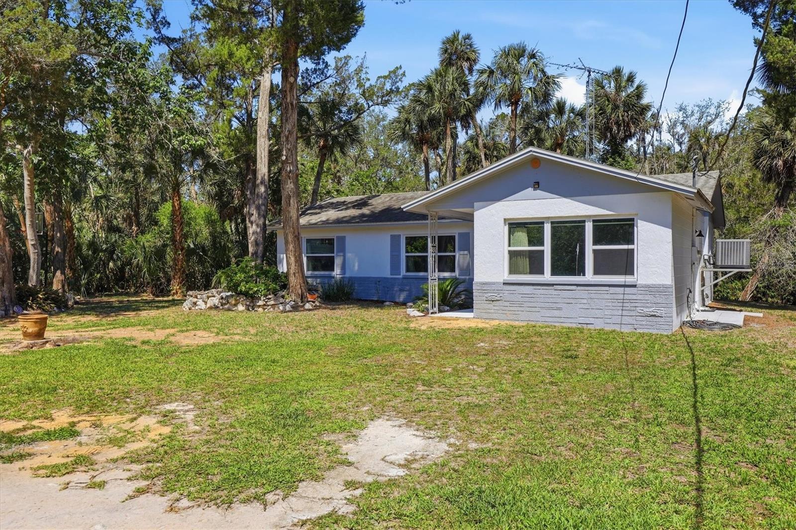 6244 COLONY CIR