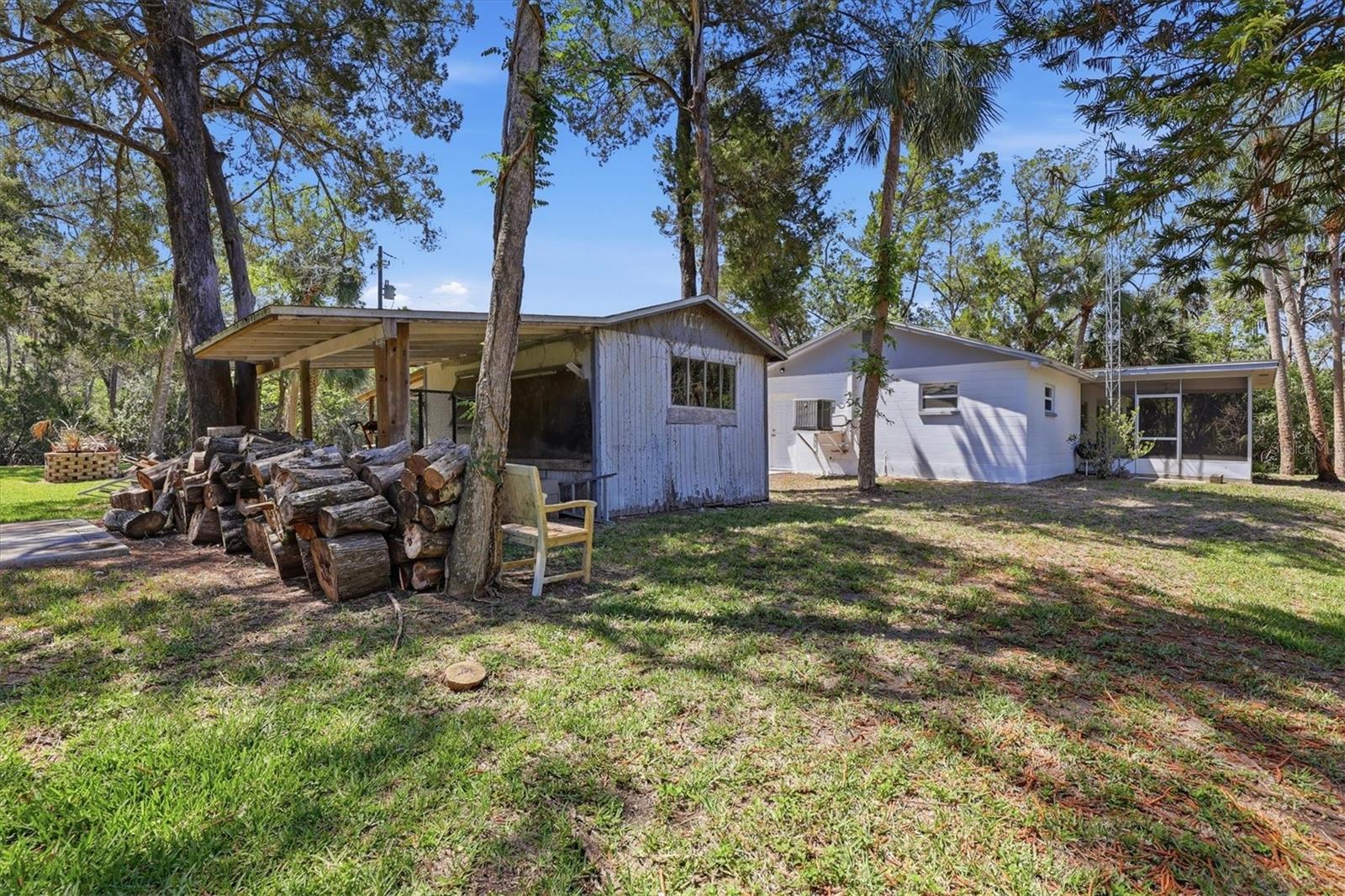 6244 COLONY CIR