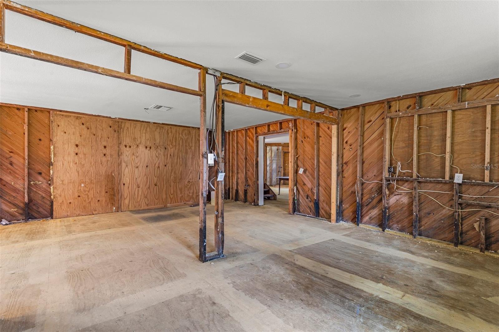 3016 SUNSET VISTA DR
