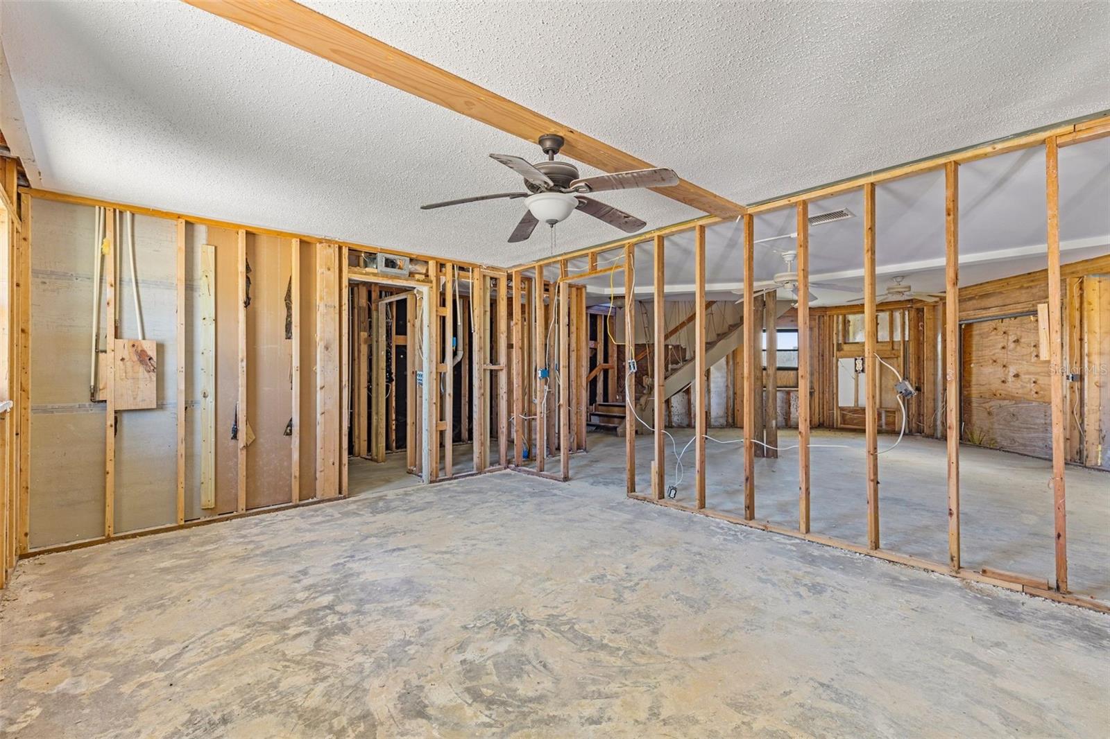 3016 SUNSET VISTA DR