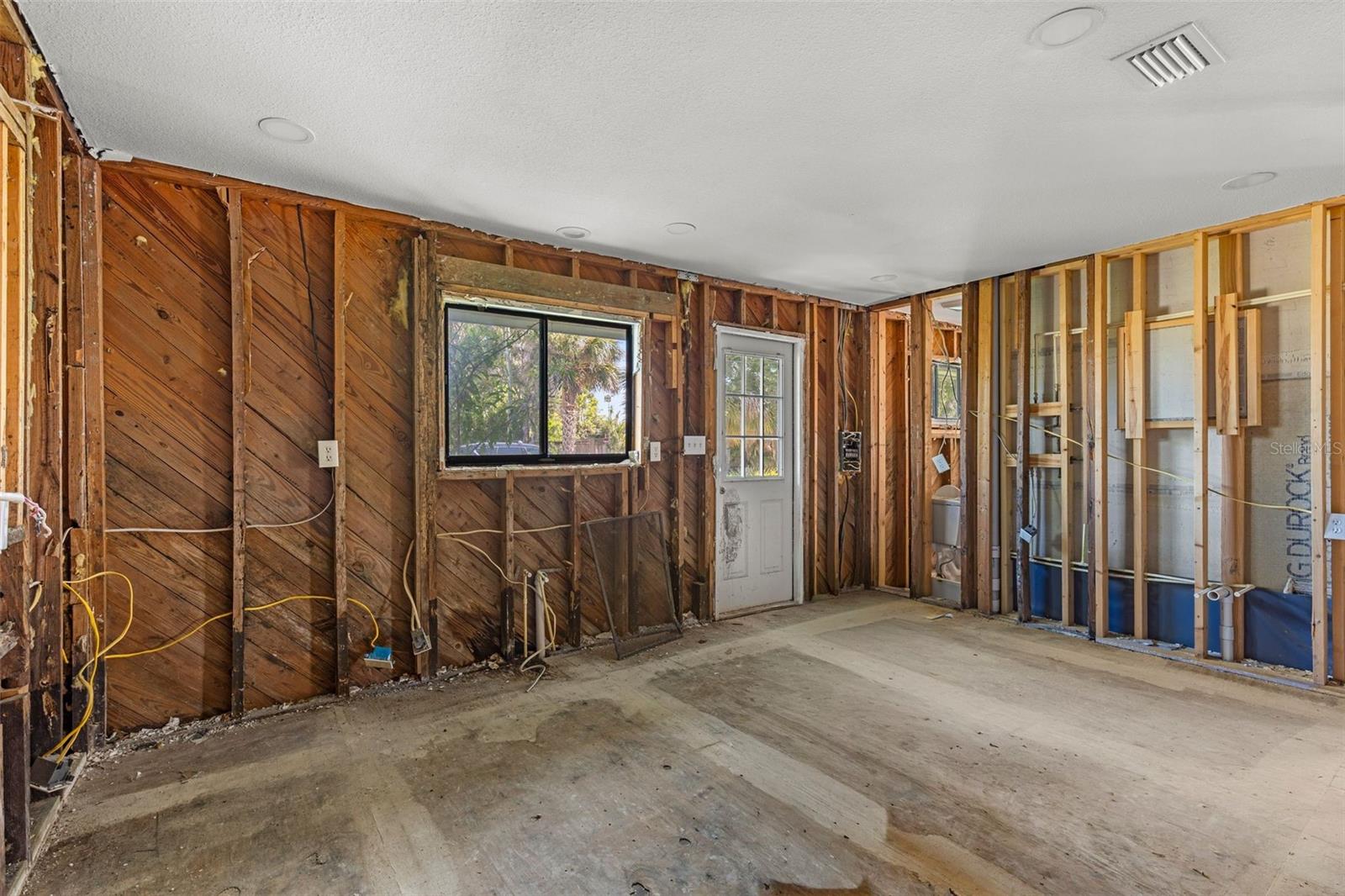 3016 SUNSET VISTA DR