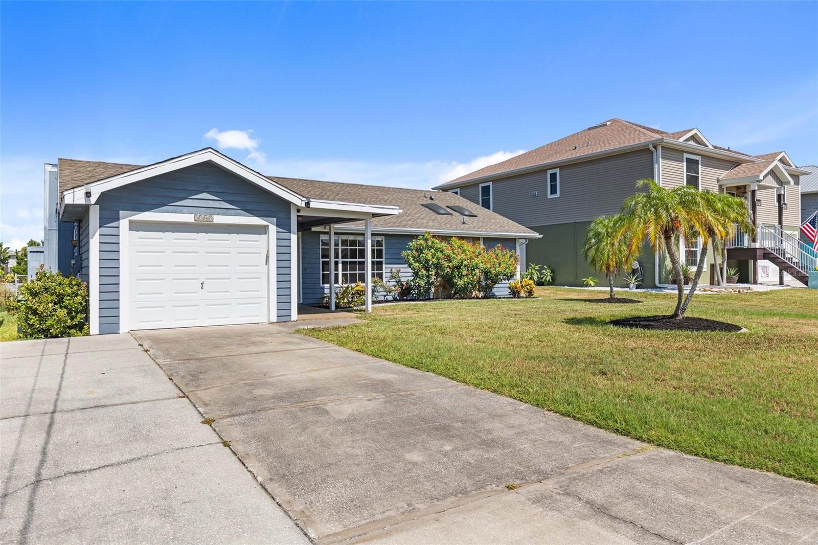3345 POINSETTIA DR