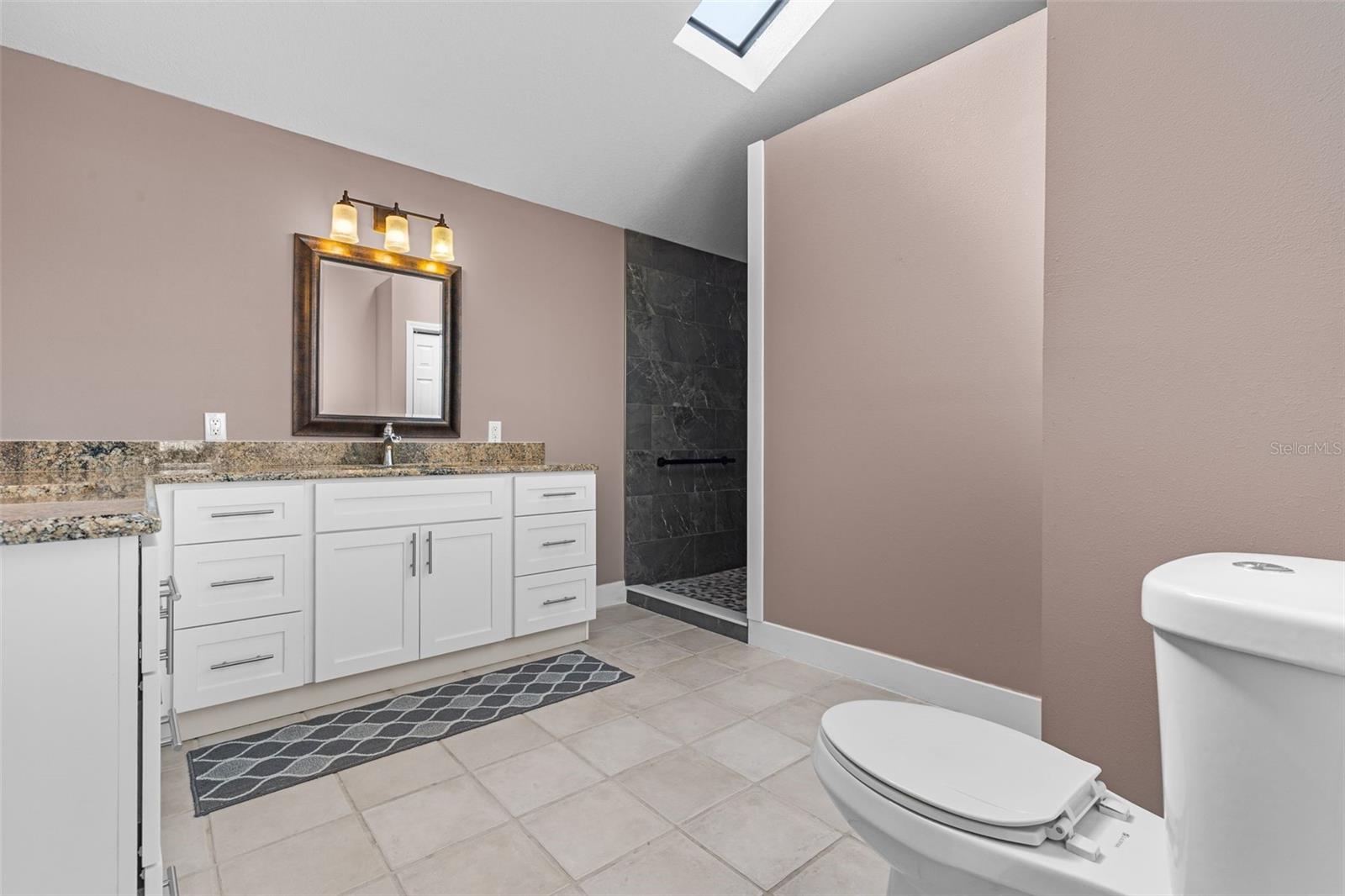 3345 POINSETTIA DR