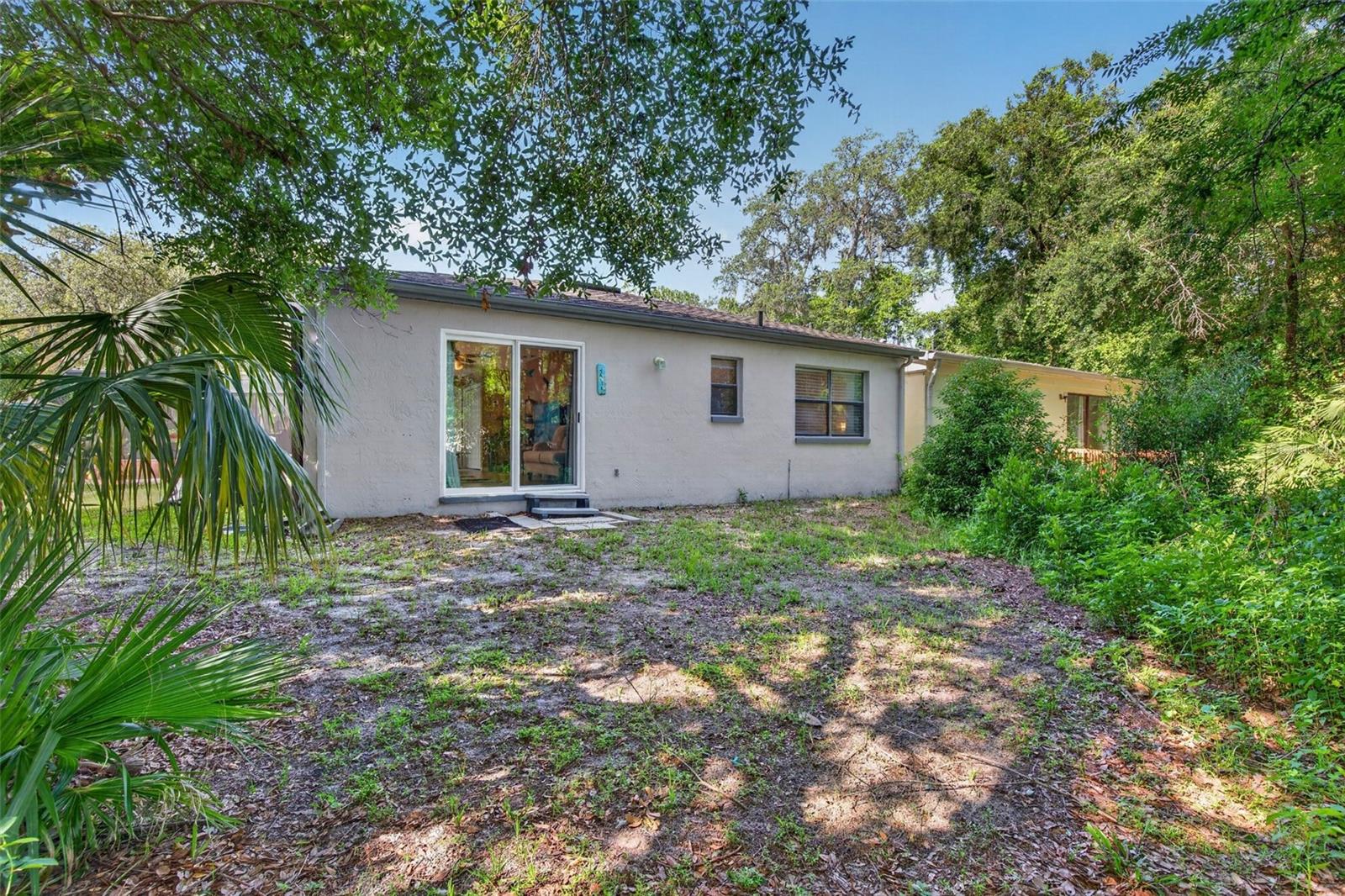 12 CHINABERRY CIR