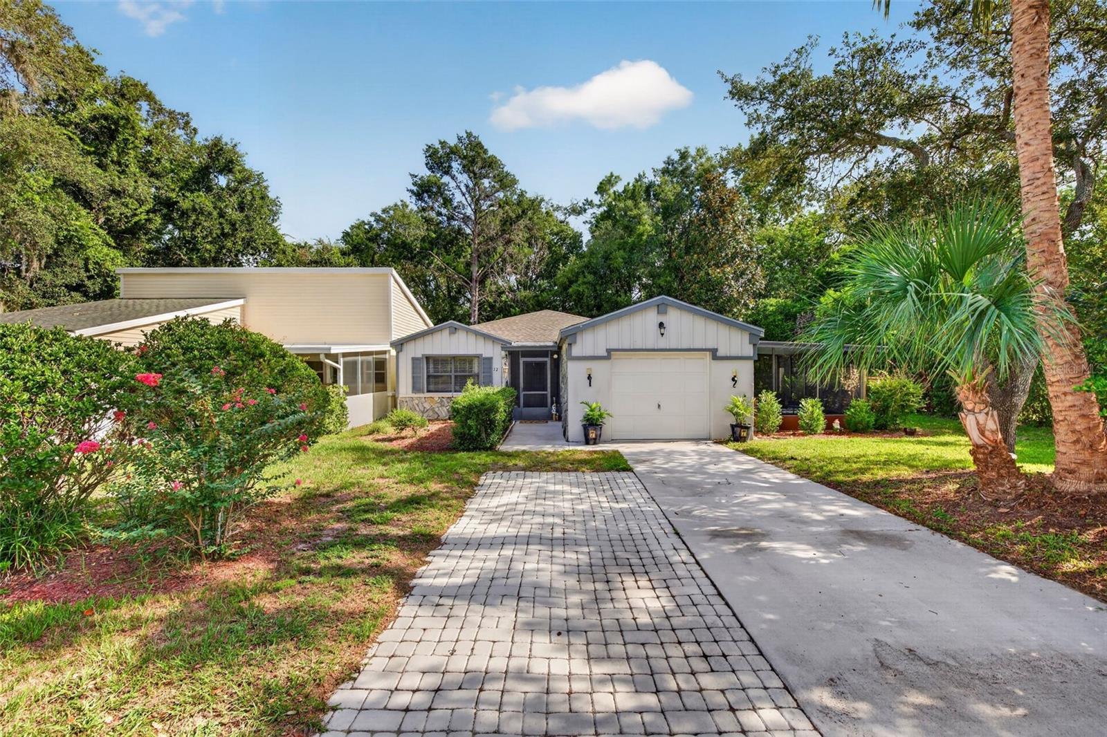 12 CHINABERRY CIR