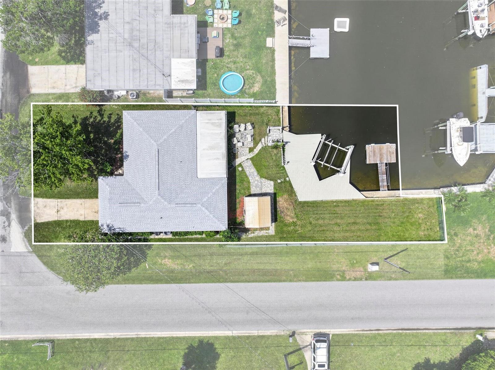 13224 NEPTUNE DR