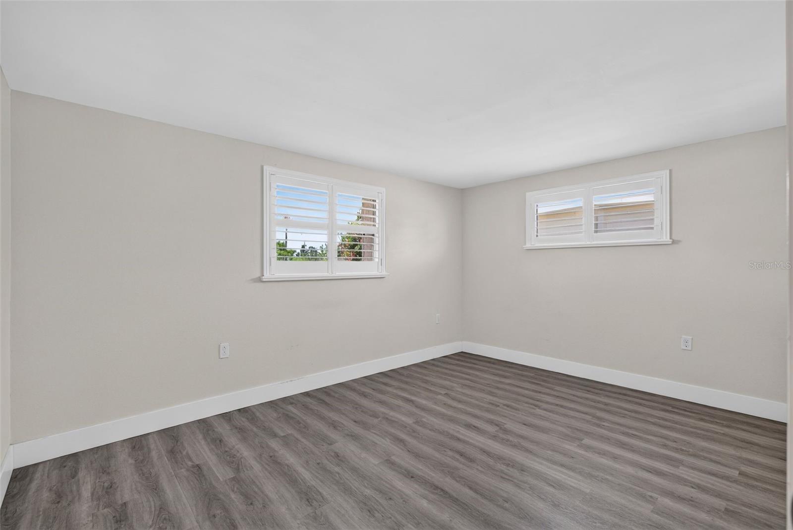 13224 NEPTUNE DR