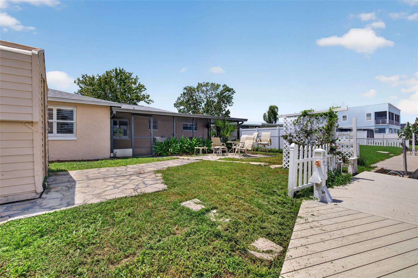 13224 NEPTUNE DR