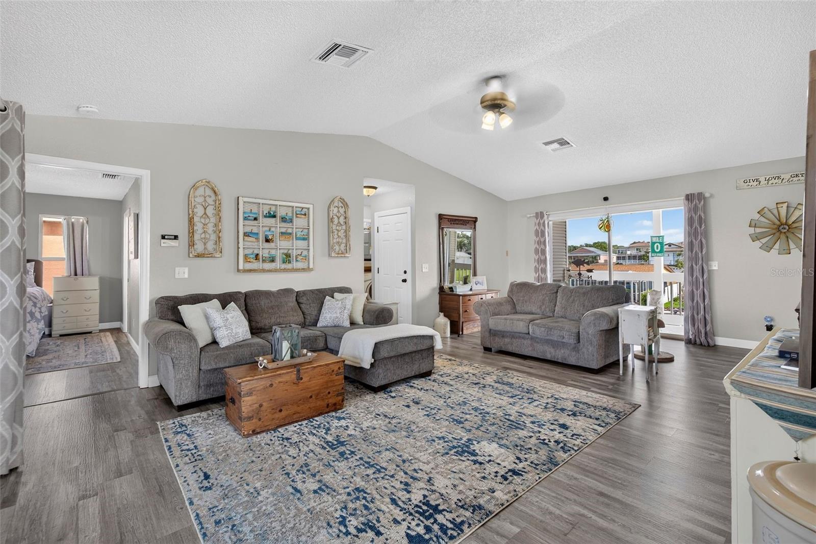 7611 MAKO DR