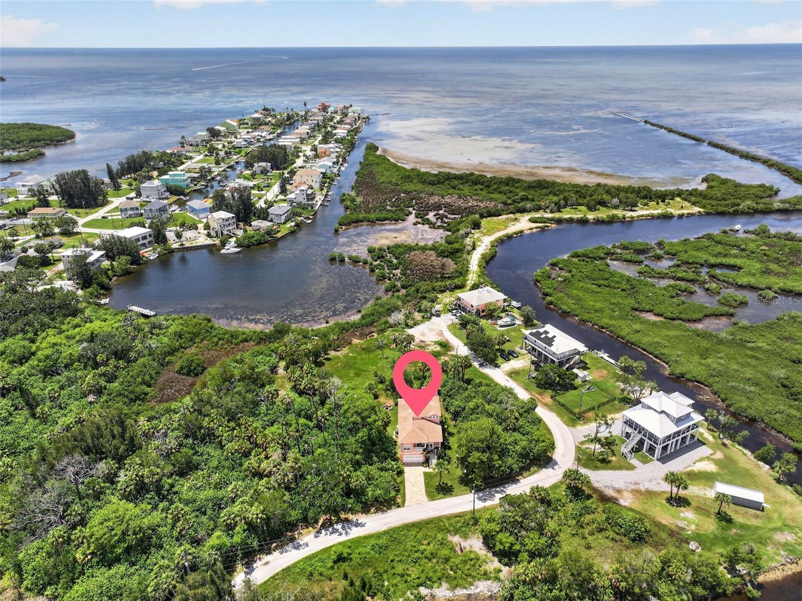 6926 MCCRAY DR