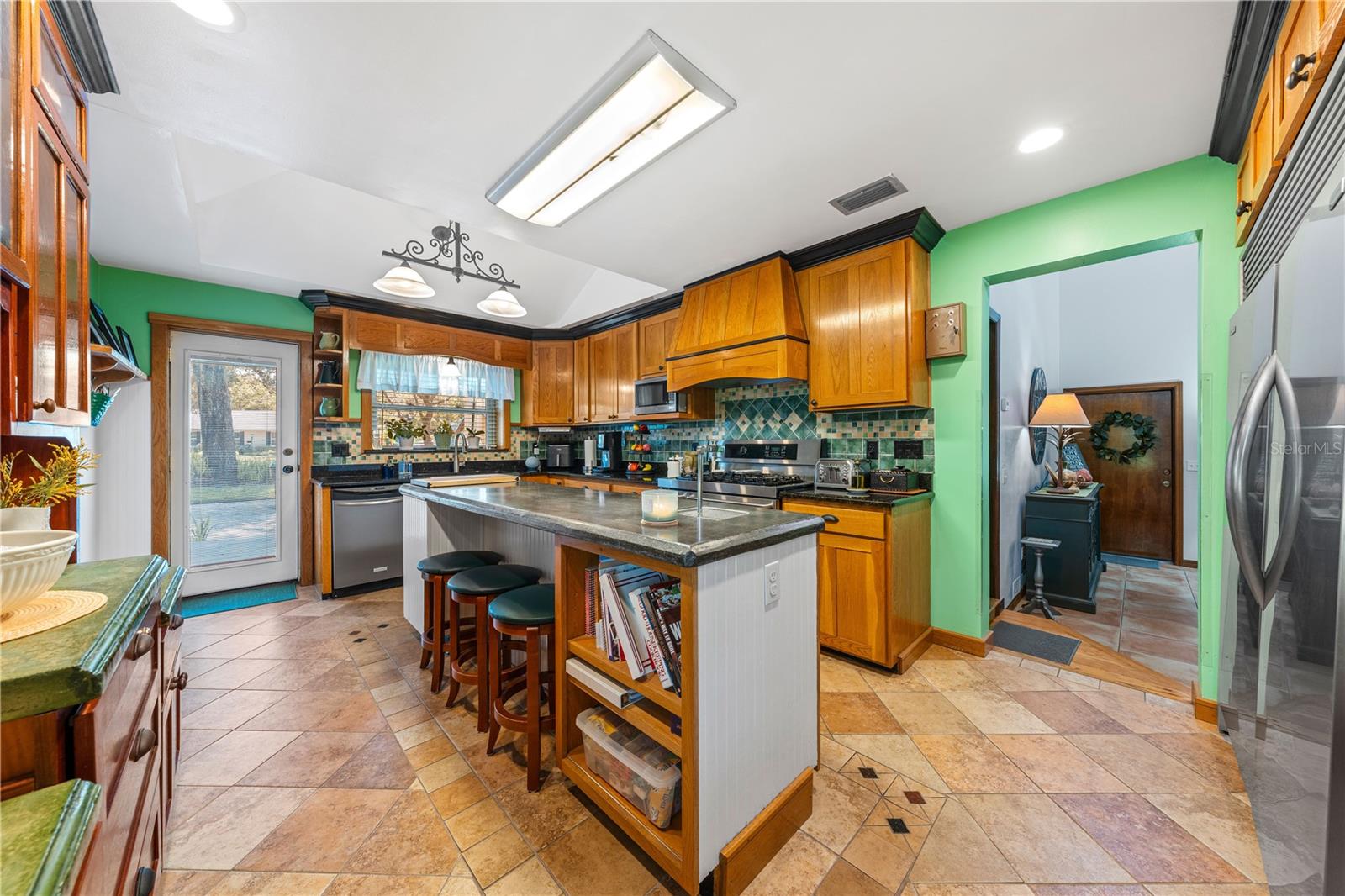 6464 TIMBERWIND PL