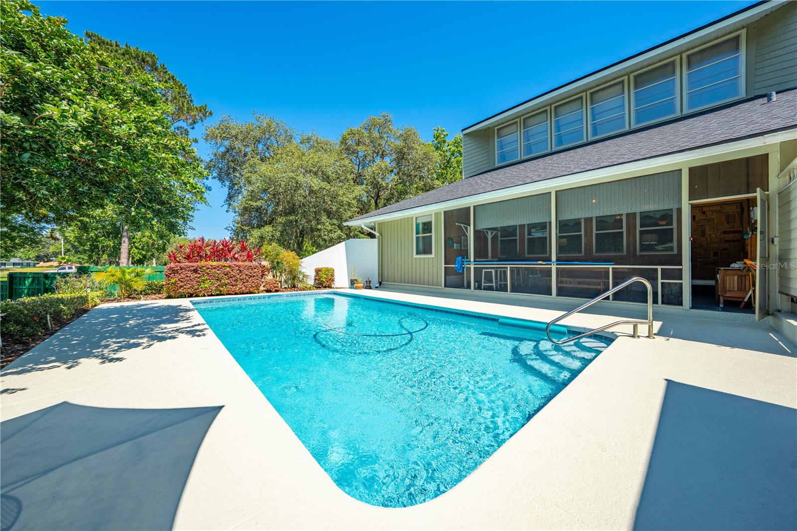 6464 TIMBERWIND PL