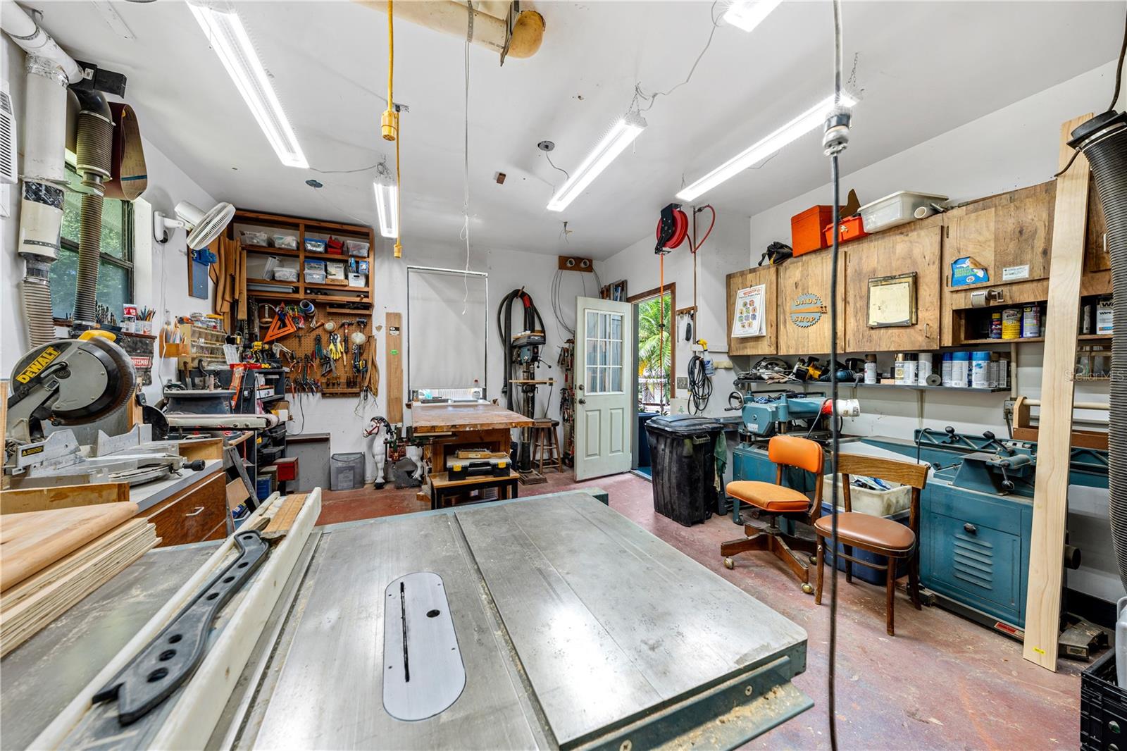 6464 TIMBERWIND PL