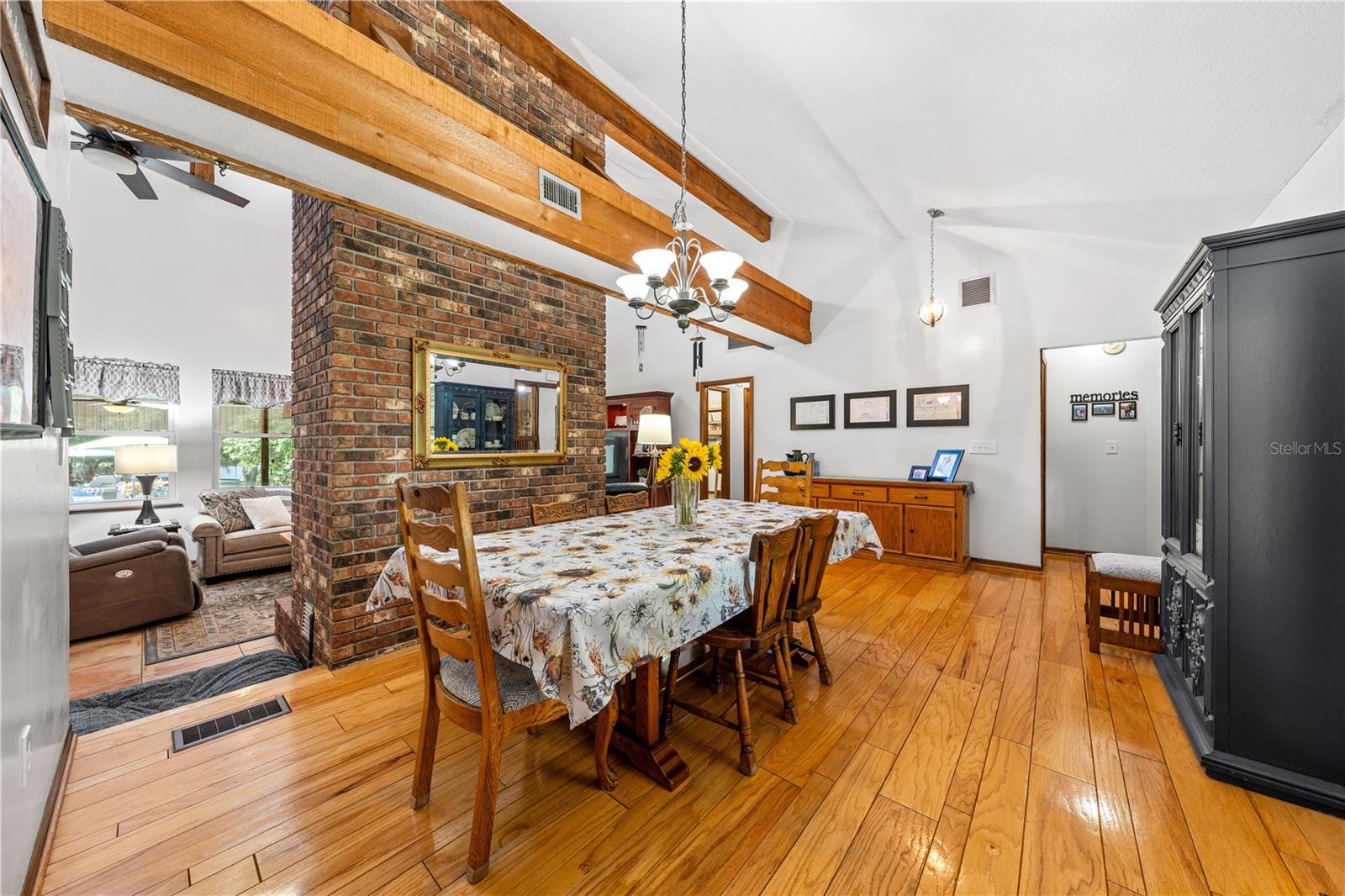 6464 TIMBERWIND PL