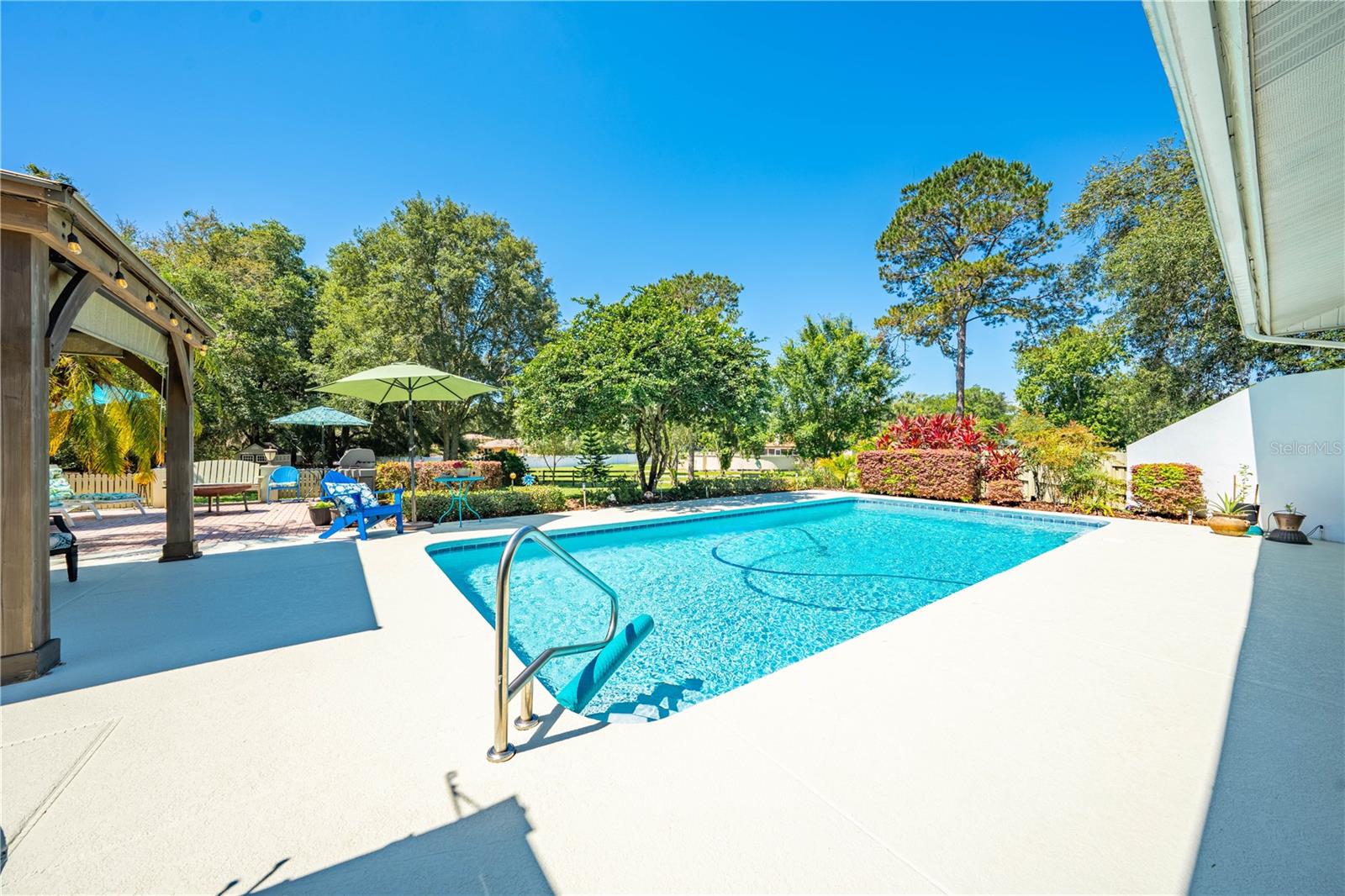 6464 TIMBERWIND PL