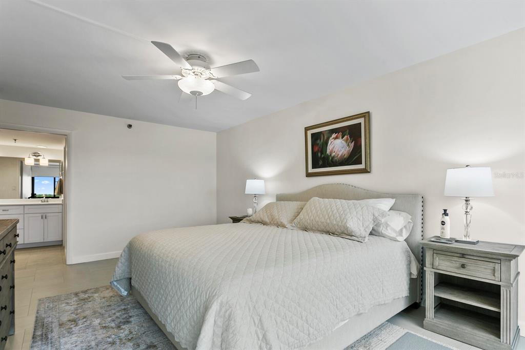 3301 BAYSHORE BLVD #901E