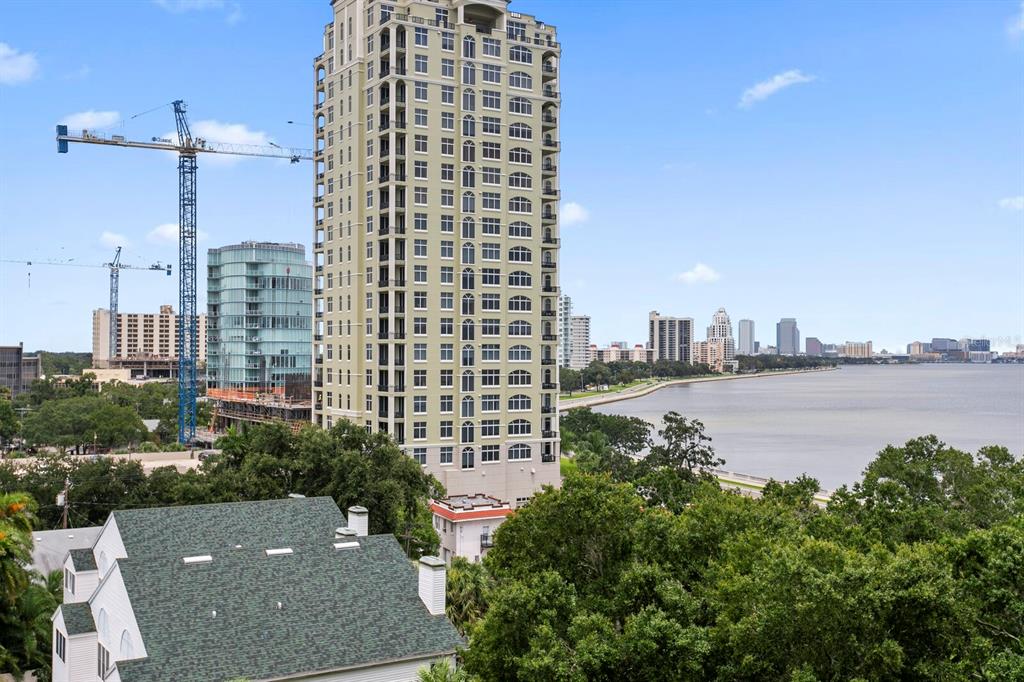 3301 BAYSHORE BLVD #901E
