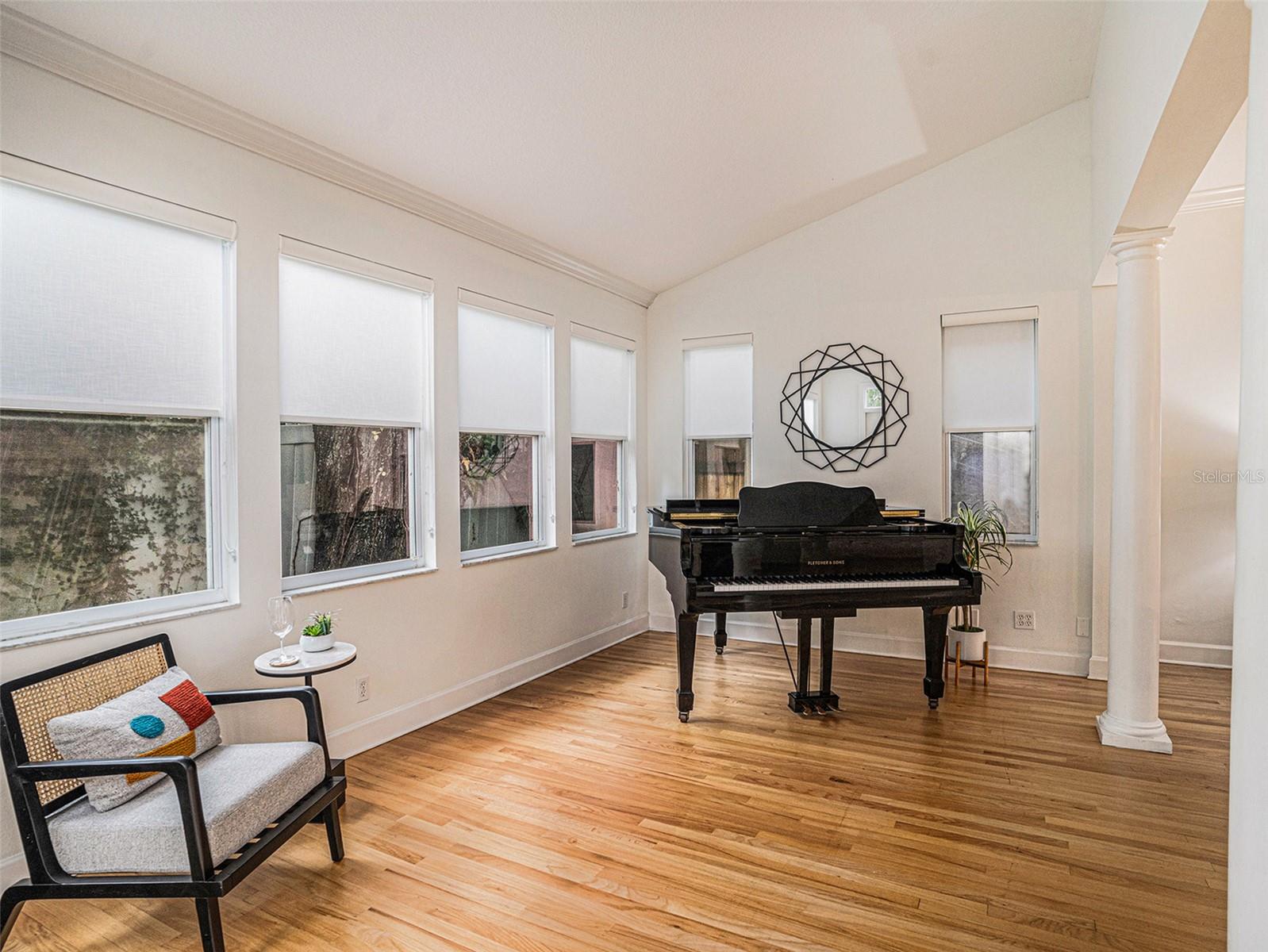 2512 TENNESSEE AVENUE Unit: A
