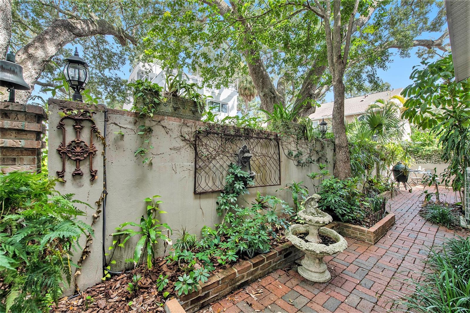 2512 TENNESSEE AVENUE Unit: A