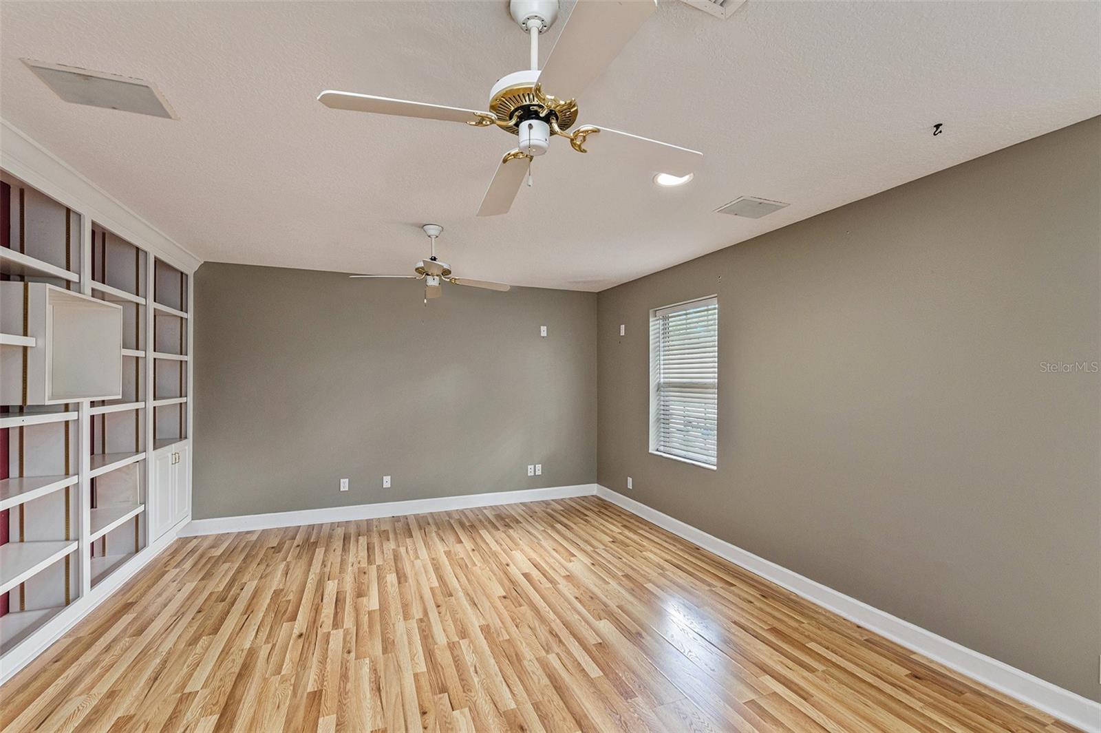 2512 TENNESSEE AVENUE Unit: A