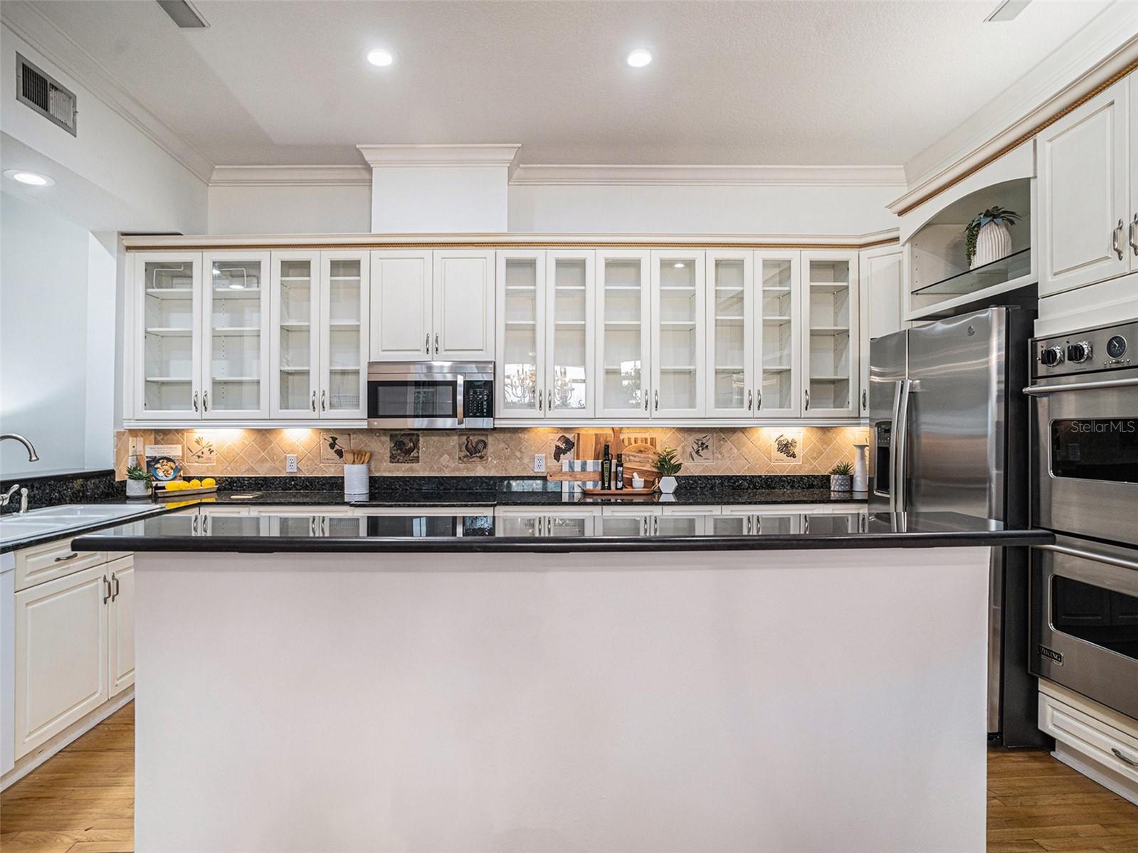 2512 TENNESSEE AVENUE Unit: A