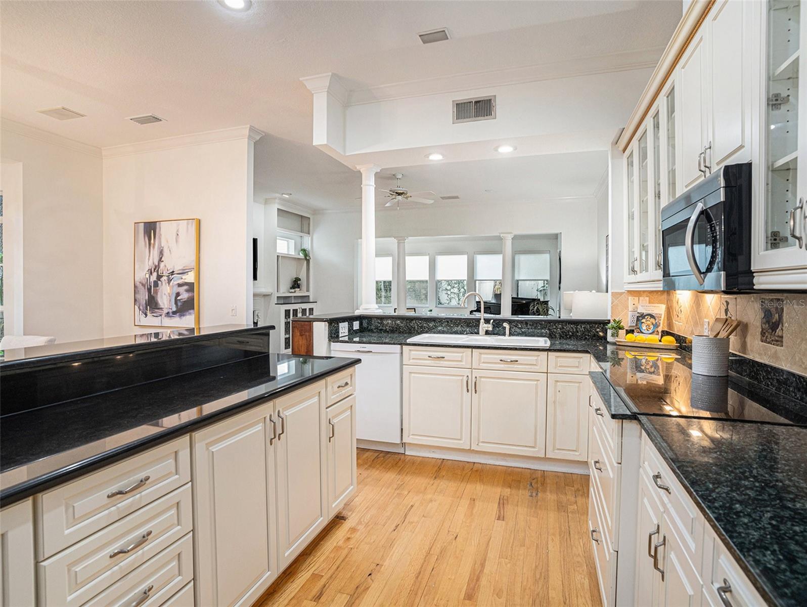 2512 TENNESSEE AVENUE Unit: A