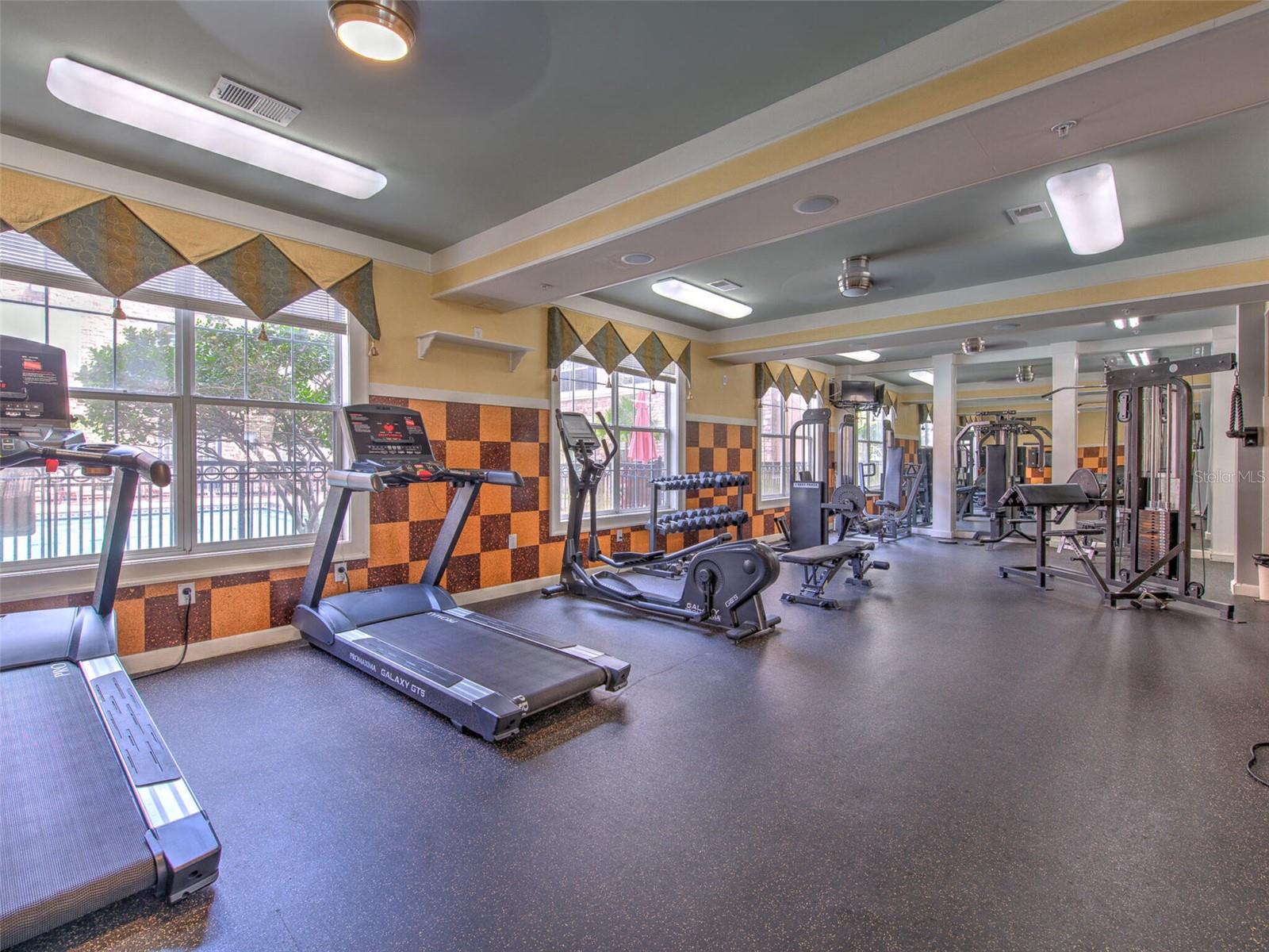 4221 W SPRUCE ST #2104