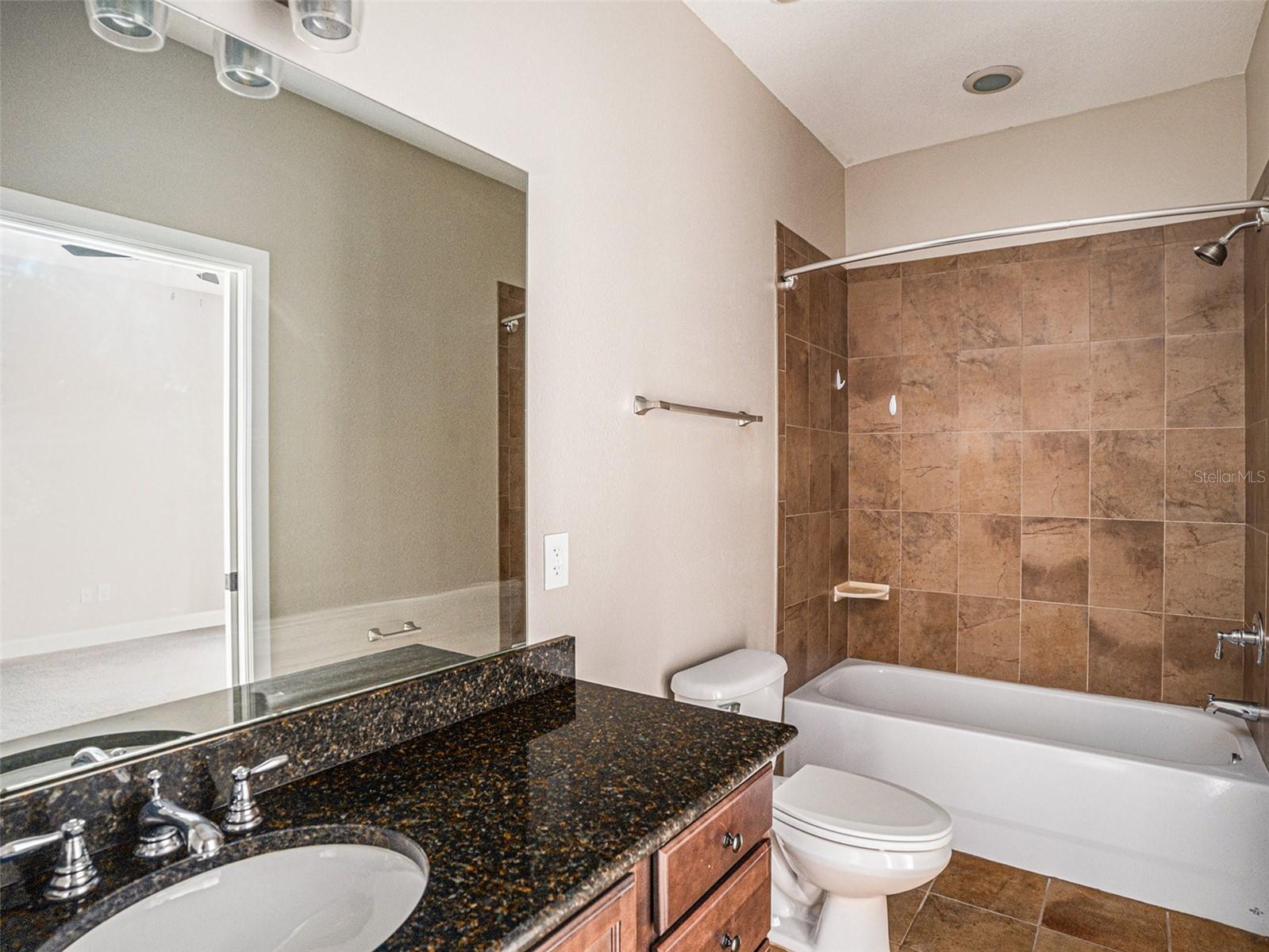2442 W MISSISSIPPI AVENUE Unit: 19
