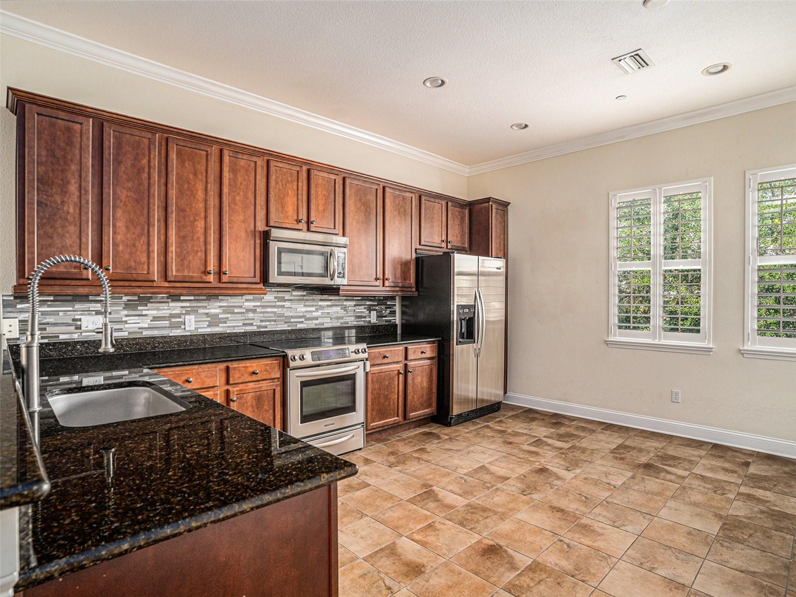 2442 W MISSISSIPPI AVENUE Unit: 19