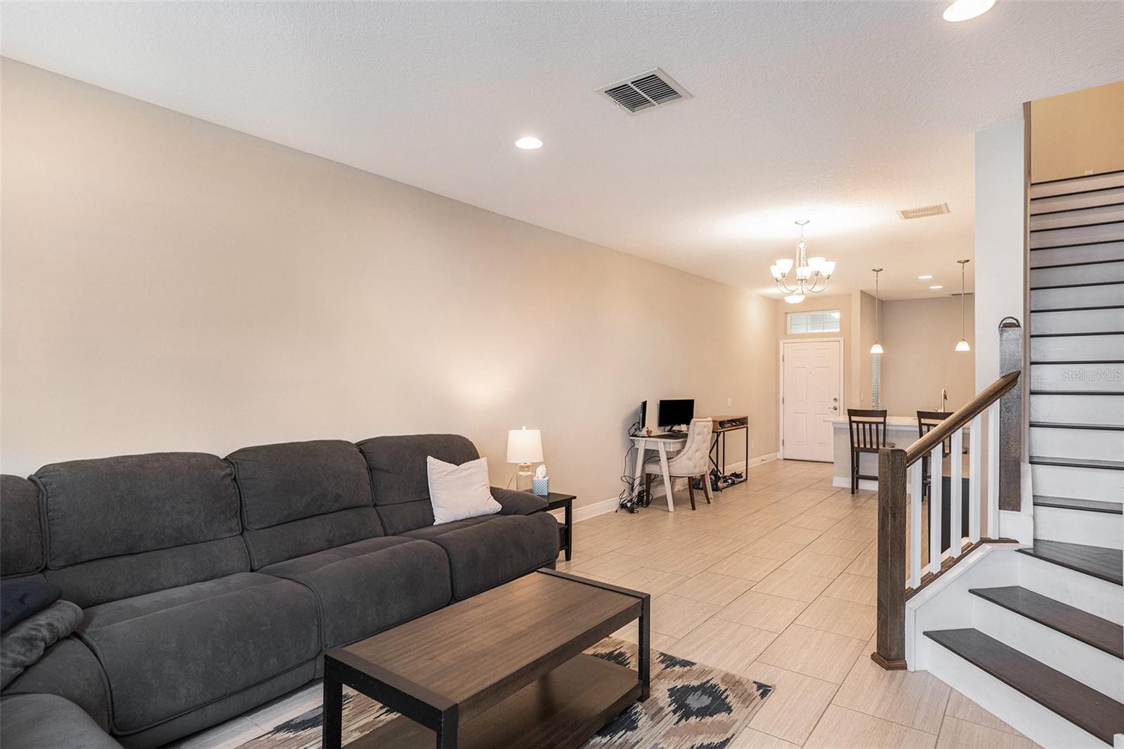 9152 FOX SPARROW RD