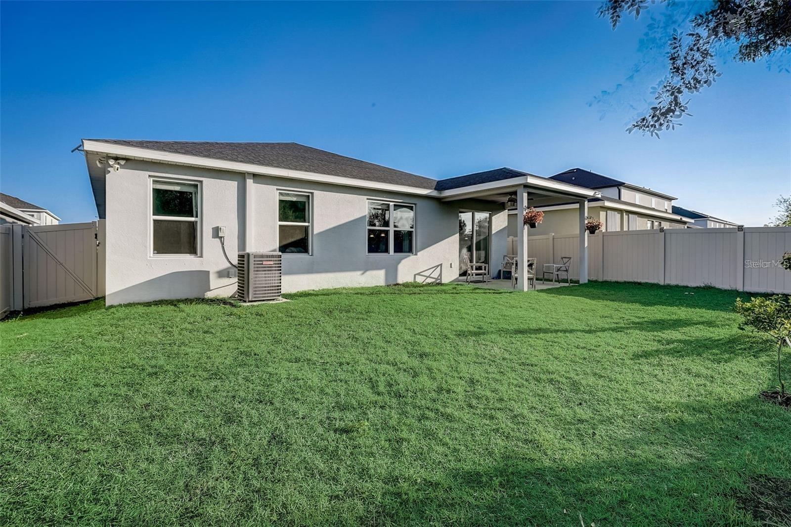 11126 SPRING POINT CIR