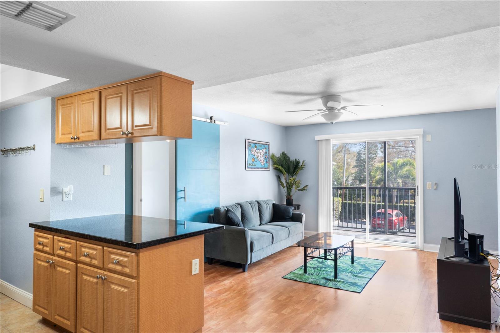 3711 W IOWA AVE #214