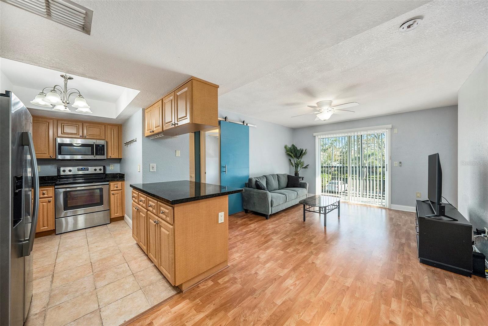 3711 W IOWA AVE #214