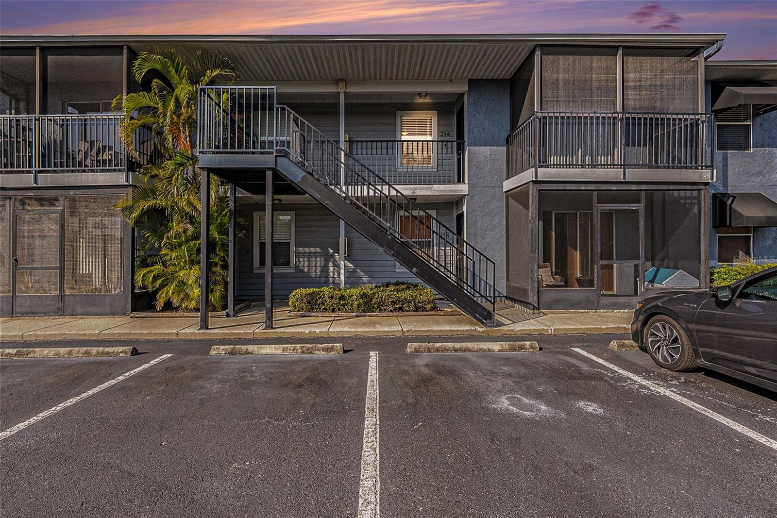 3711 W IOWA AVE #214